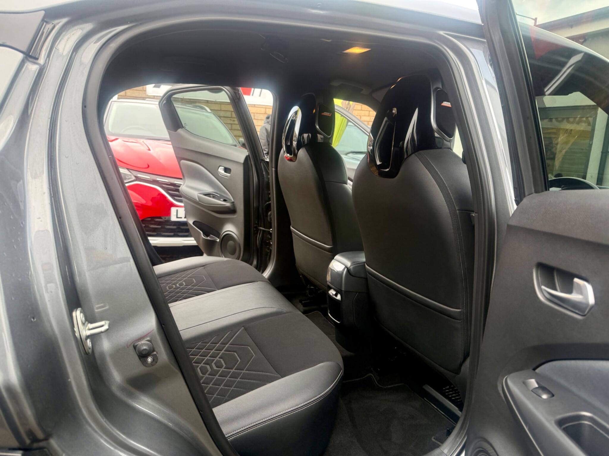 Nissan Juke view 13