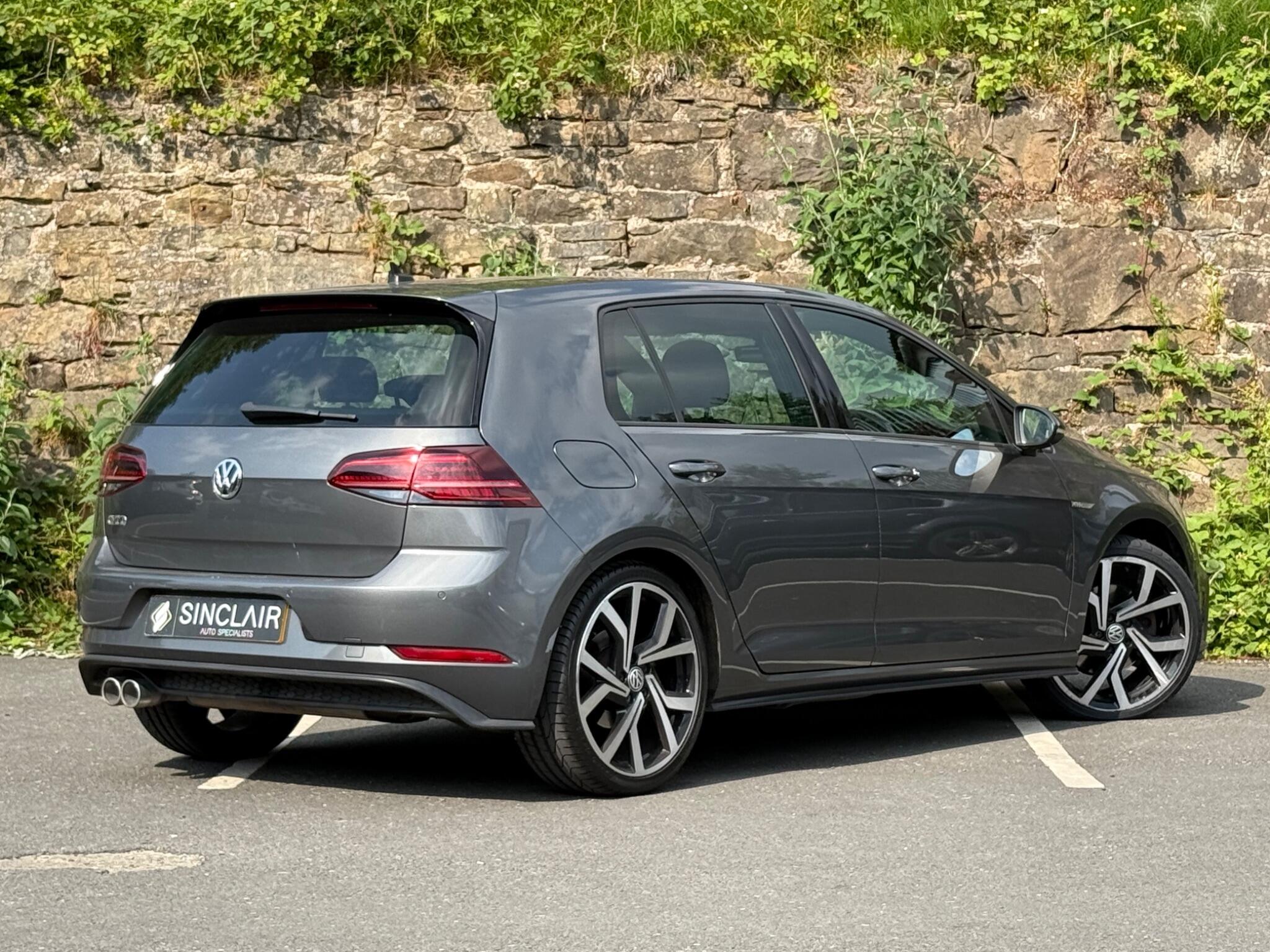 Volkswagen Golf view 25