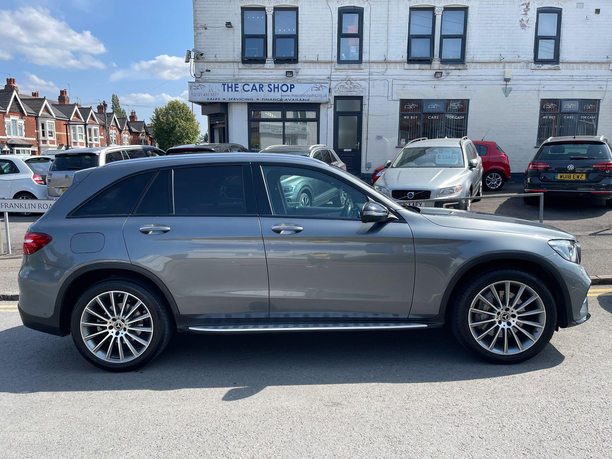 Mercedes-Benz GLC view 13