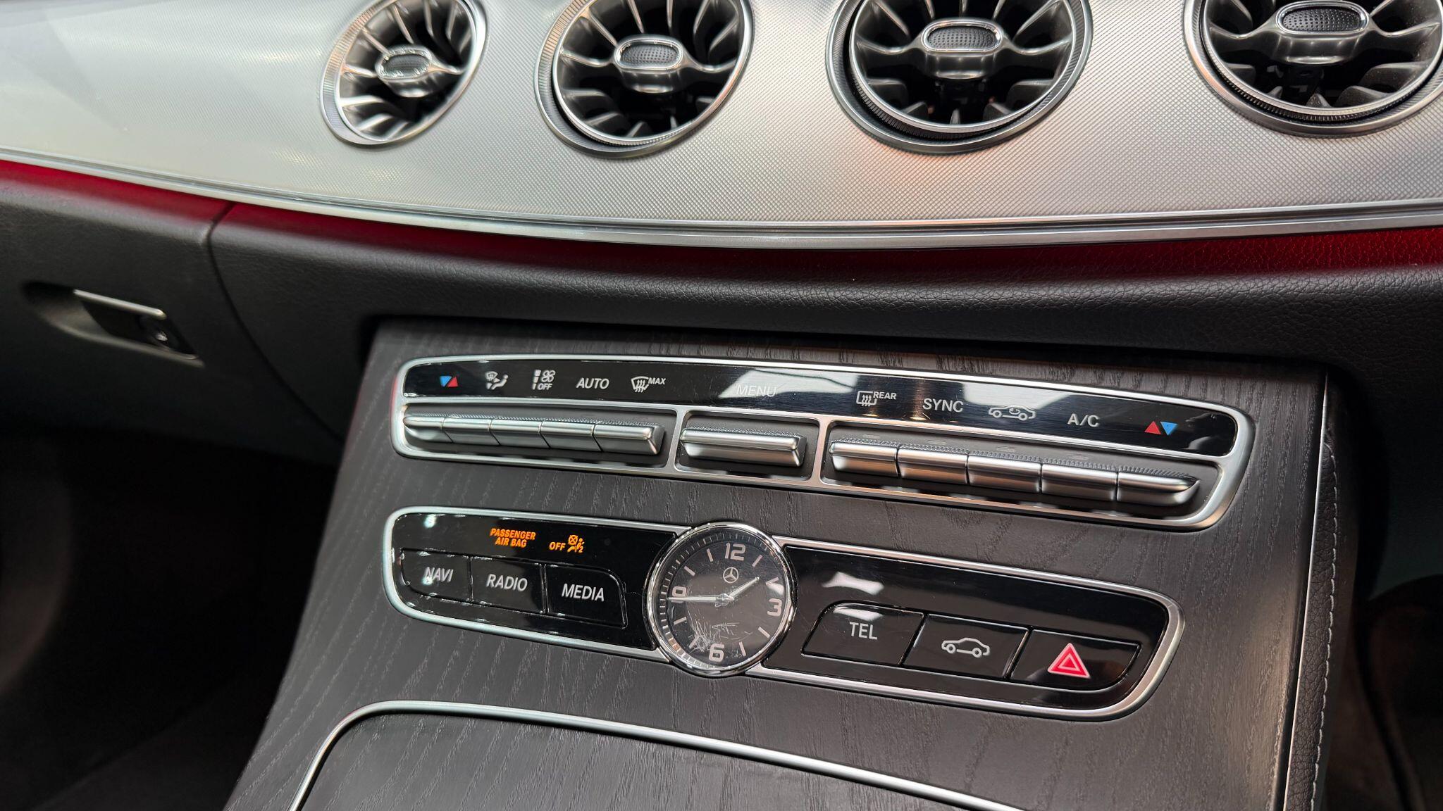 Mercedes-Benz E-Class view 15