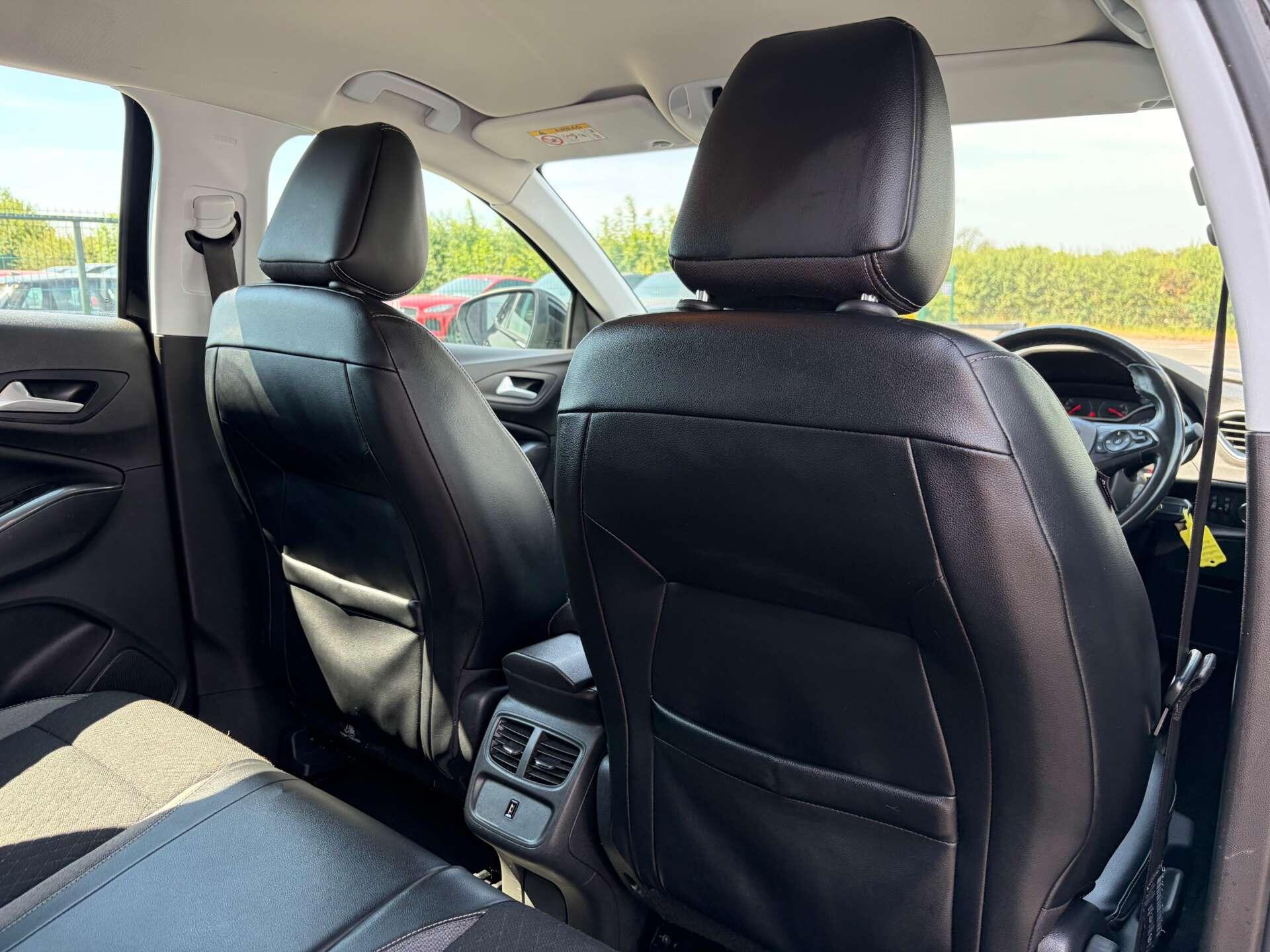 Vauxhall Grandland X view 29