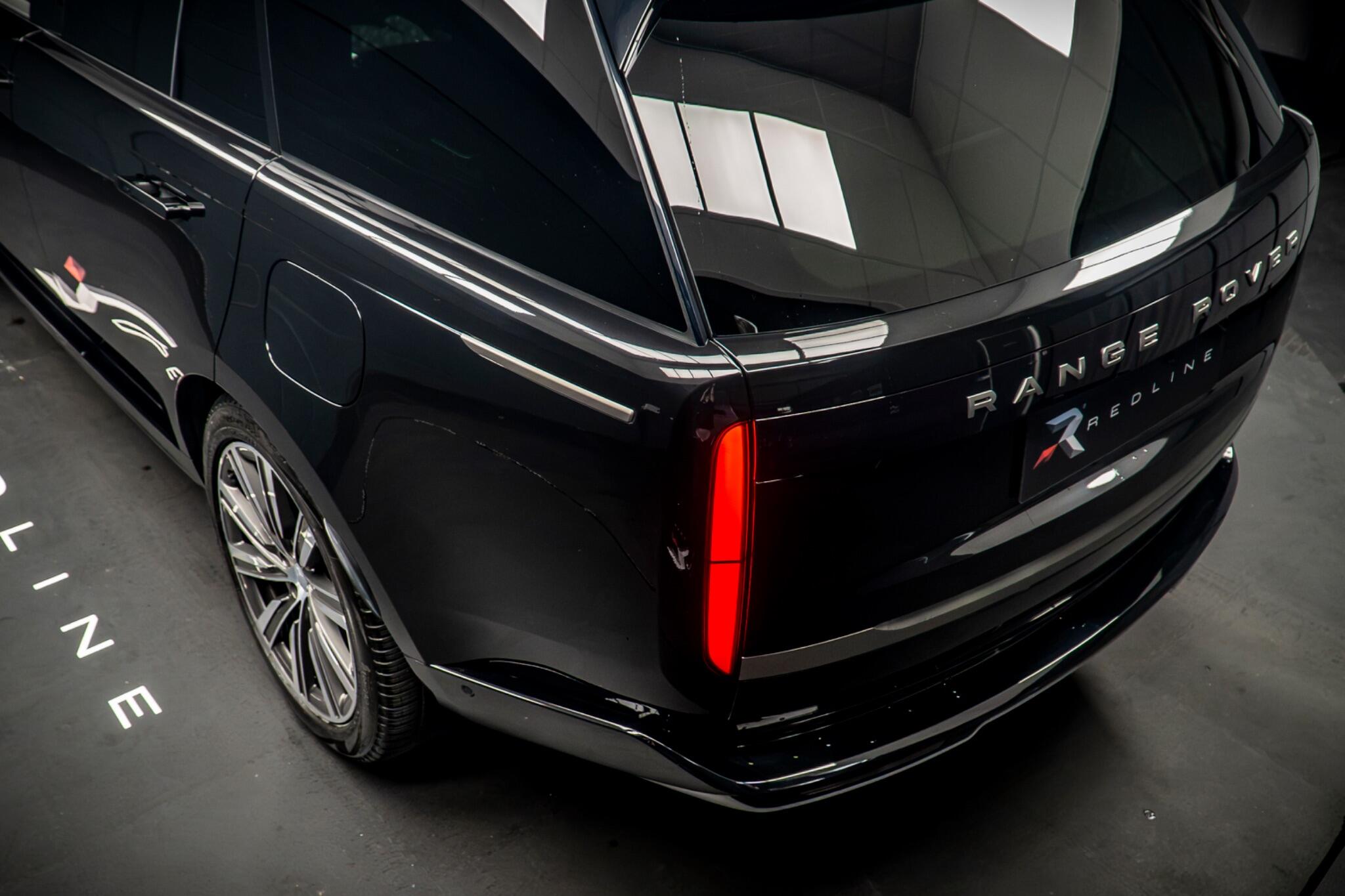 Land Rover Range Rover view 19