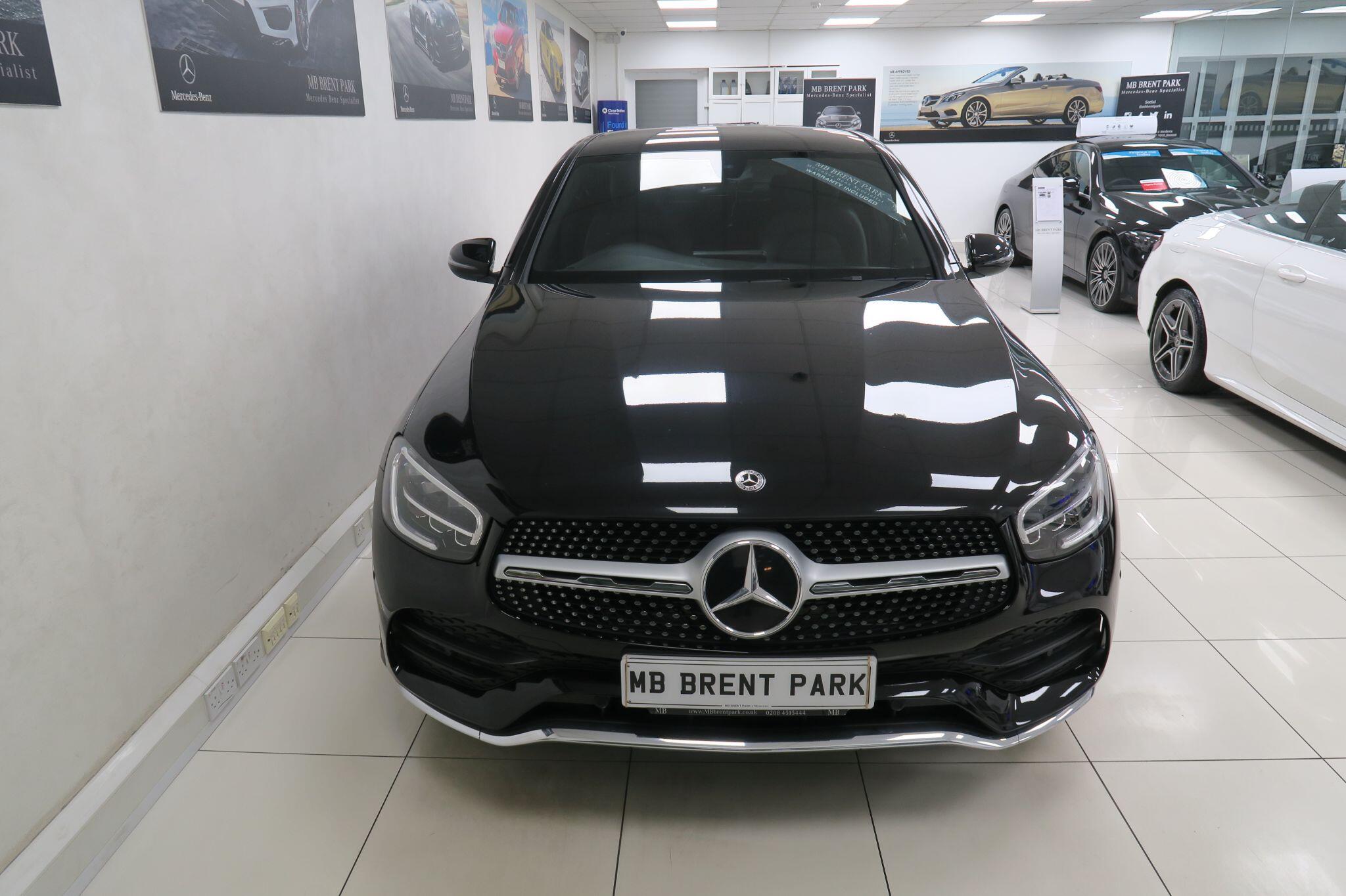 Mercedes-Benz GLC view 9
