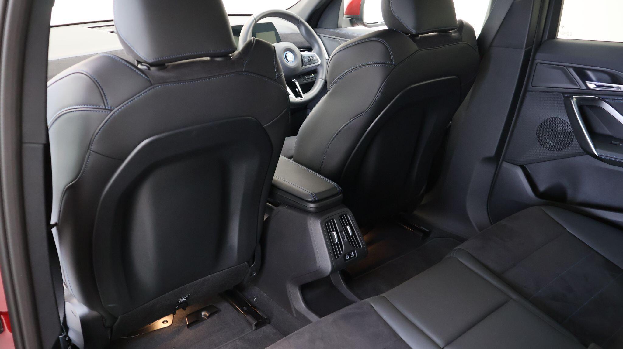 BMW iX2 view 27
