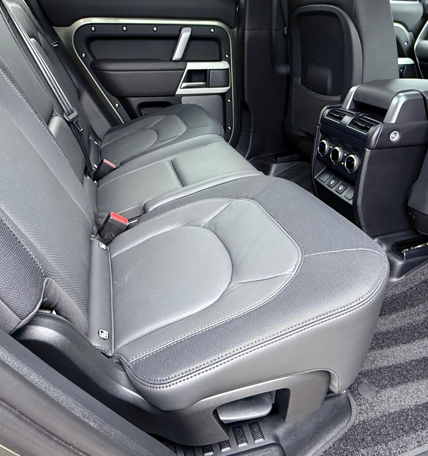 Land Rover Defender view 63