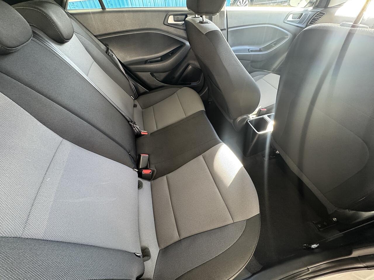 Hyundai I20 view 14