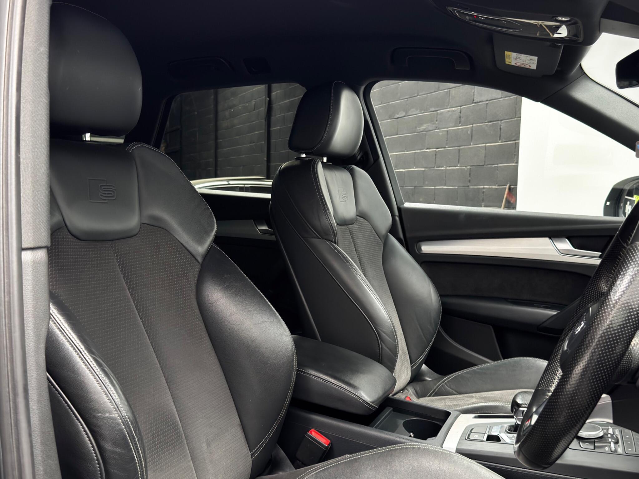 Audi Q5 view 70