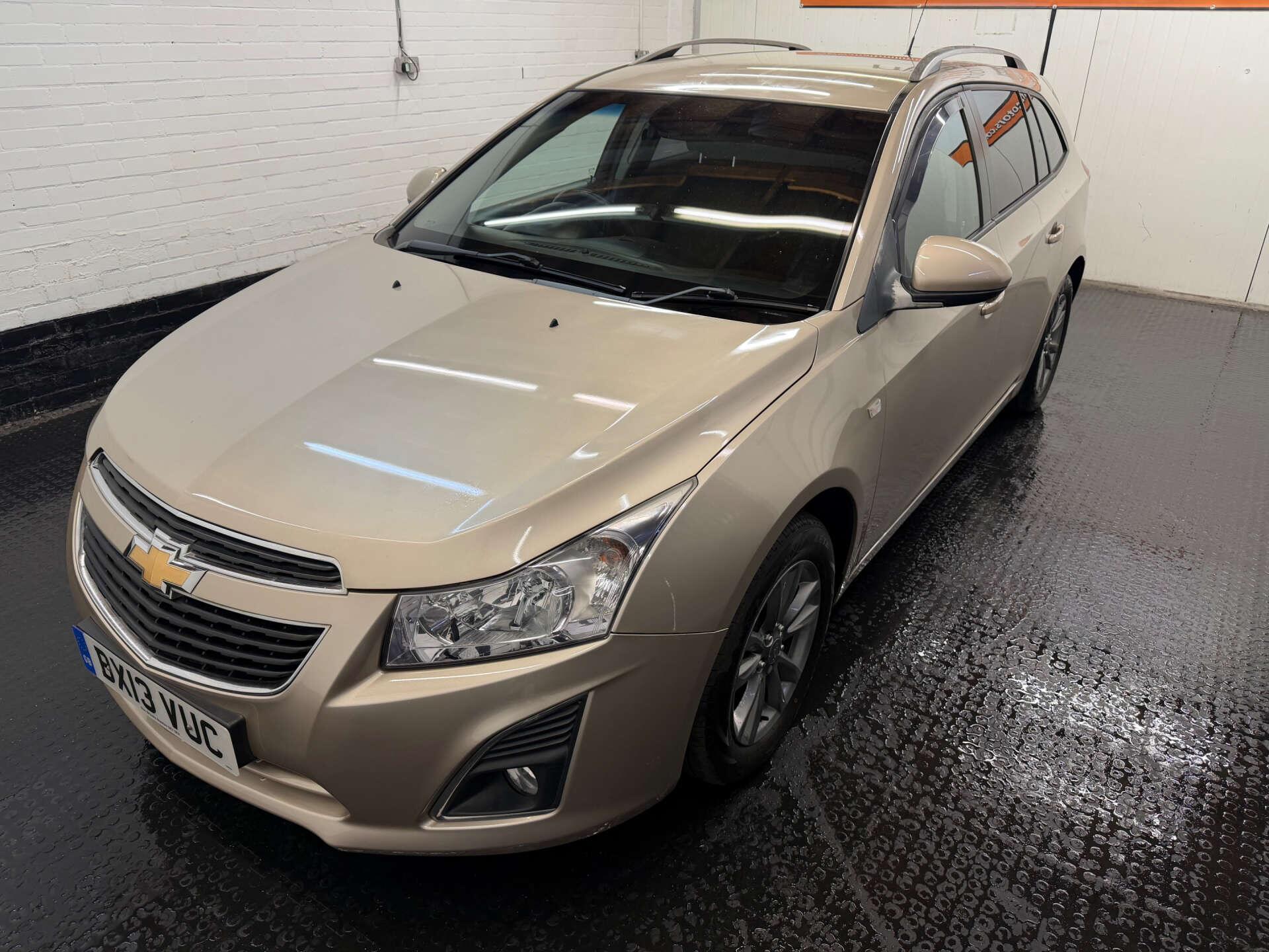Chevrolet Cruze view 7