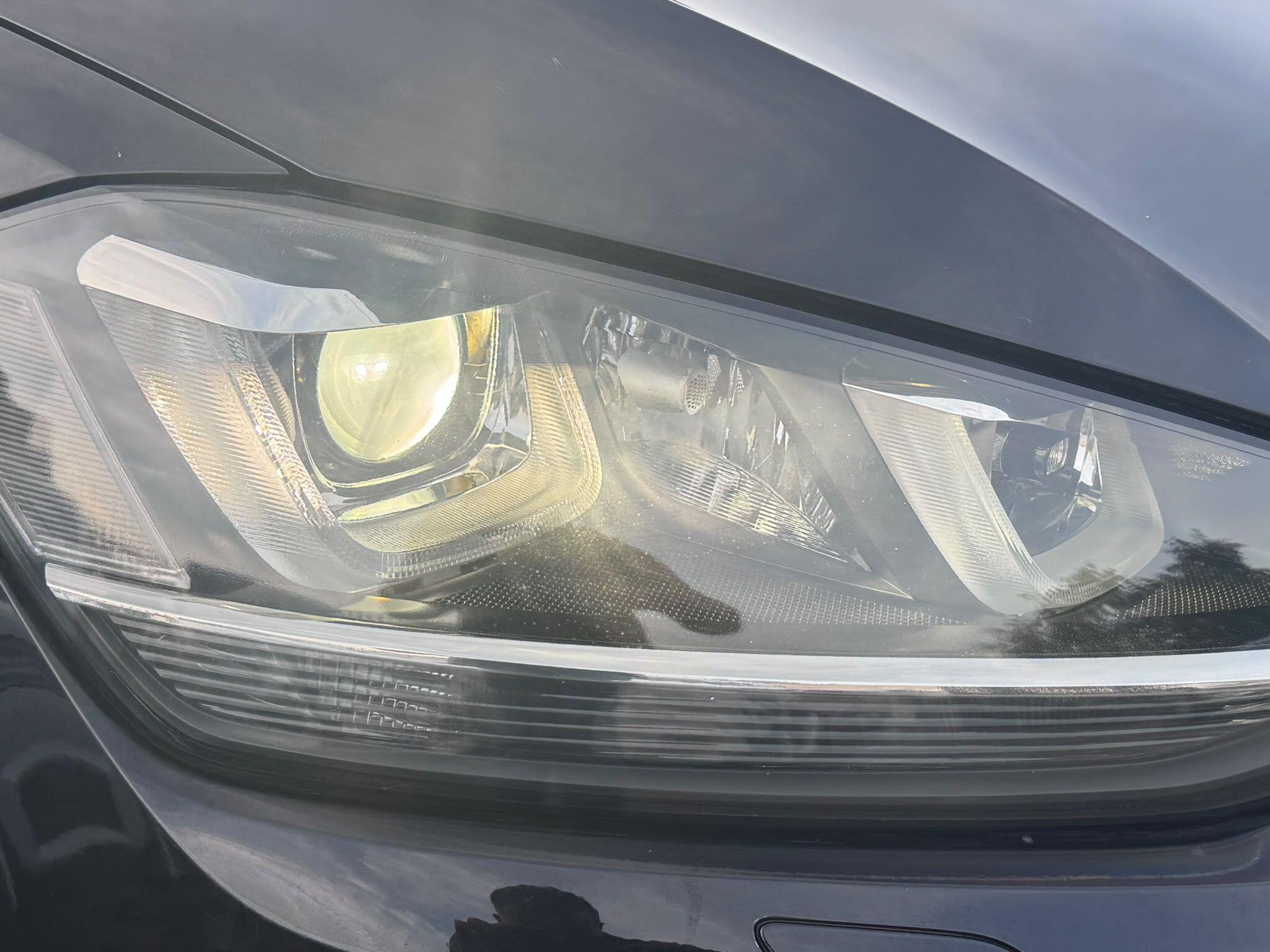Volkswagen Golf view 45