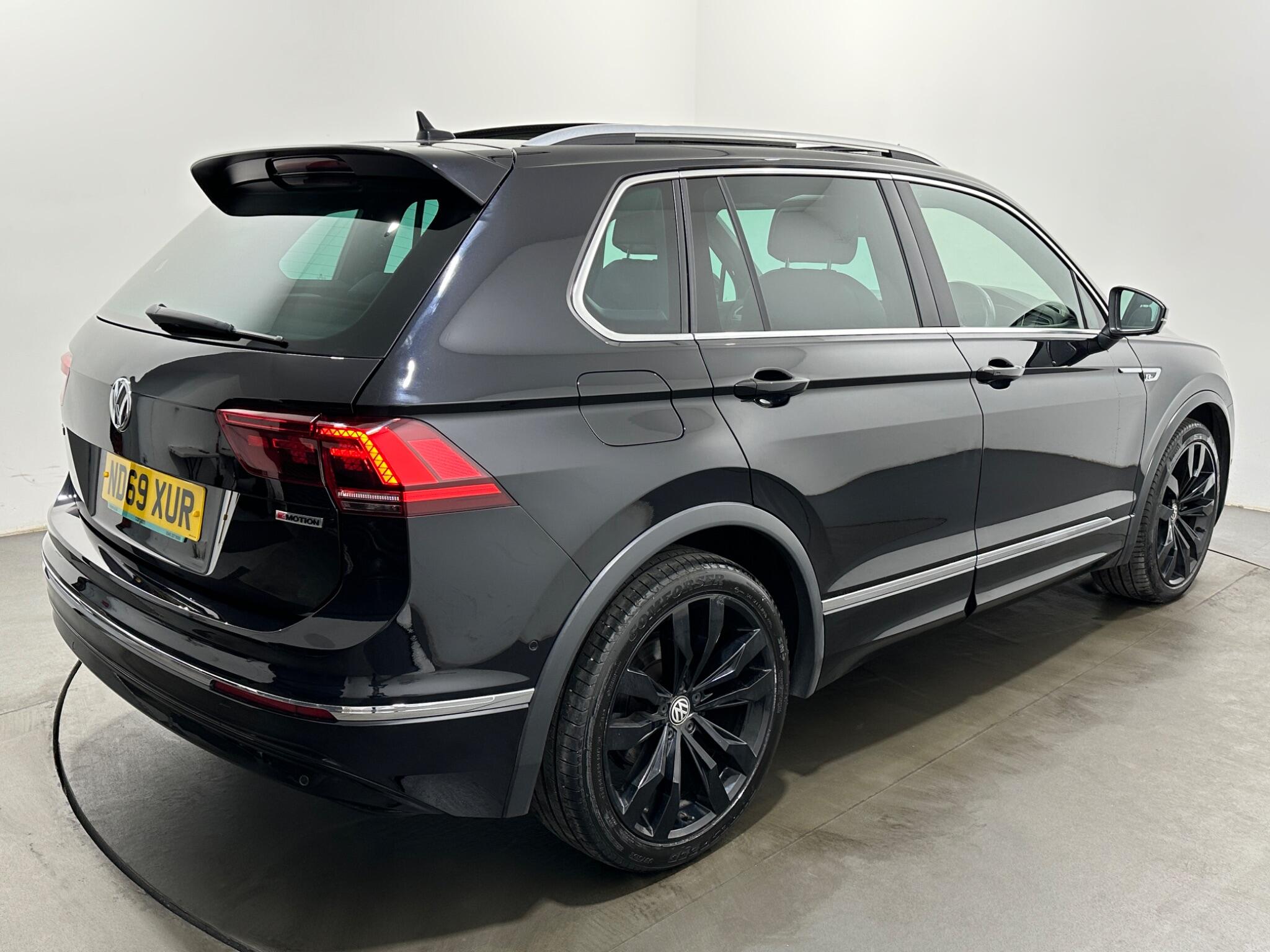 Volkswagen Tiguan view 52