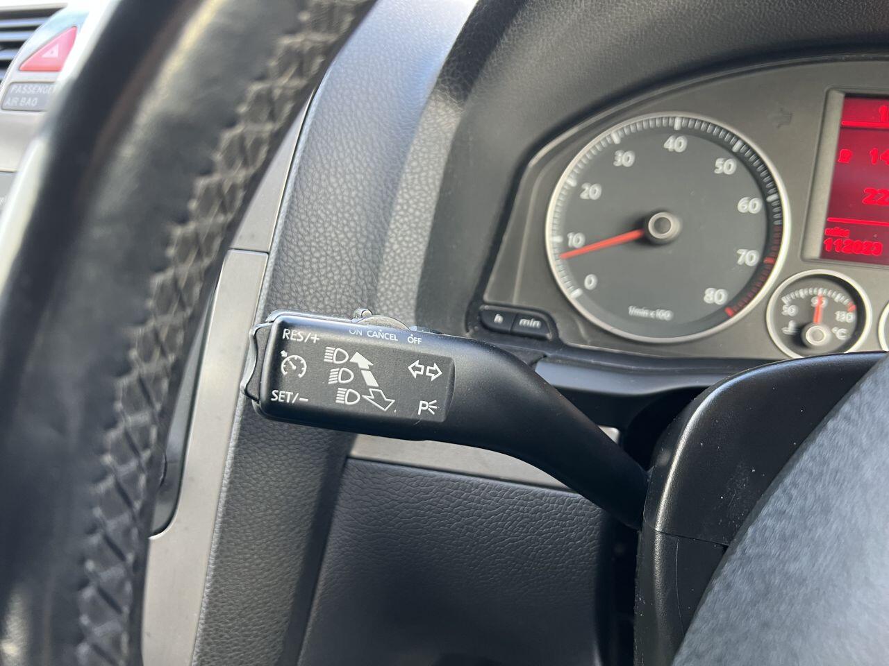 Volkswagen Golf view 37