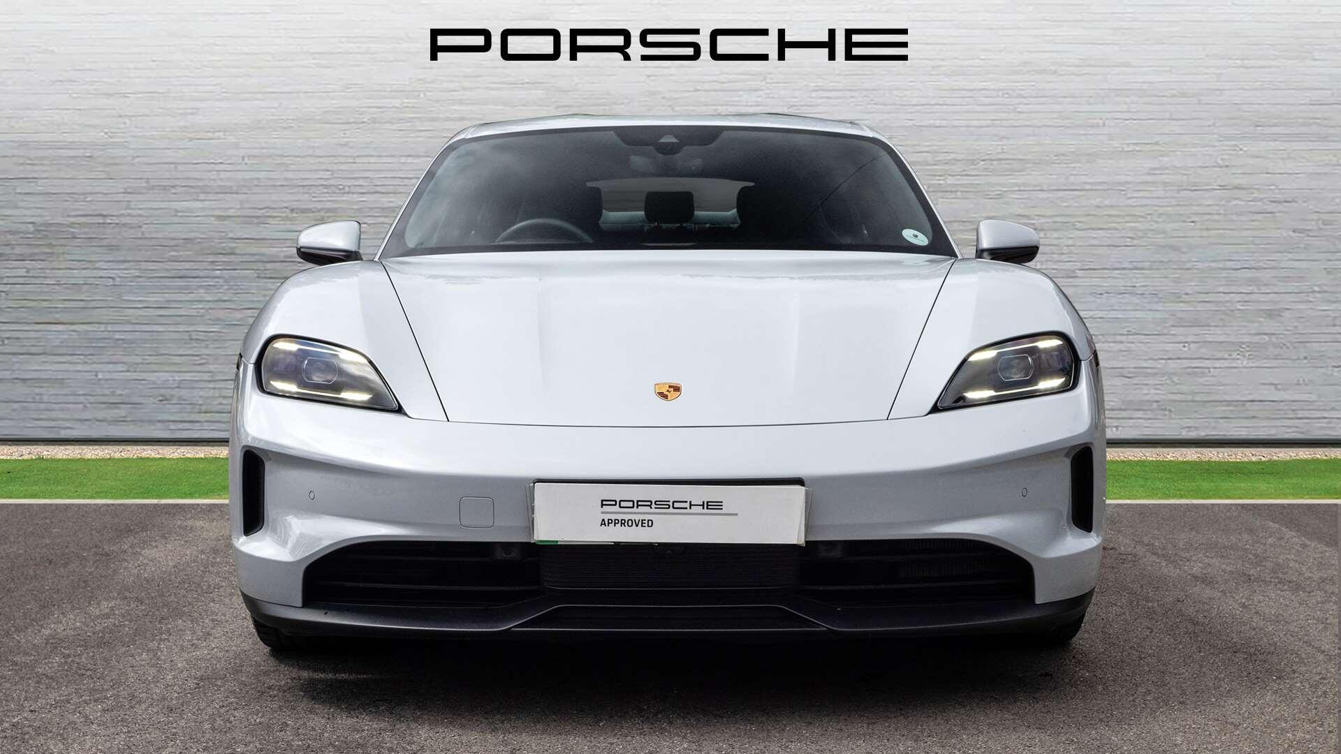 Porsche Taycan view 9