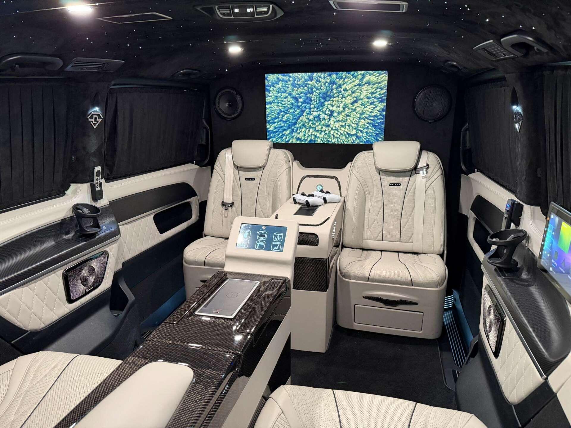 Mercedes-Benz V Class view 3