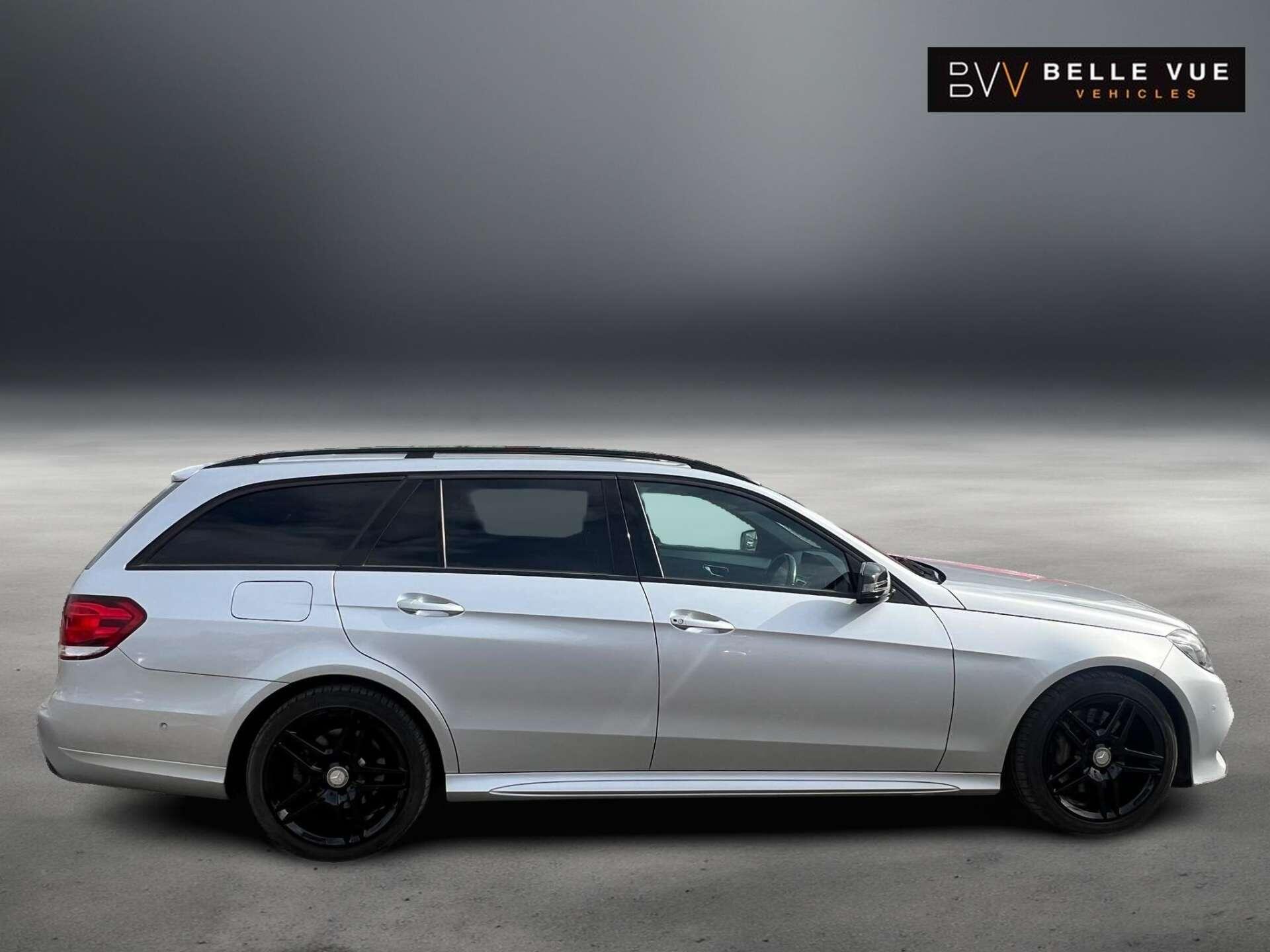 Mercedes-Benz E-Class view 3