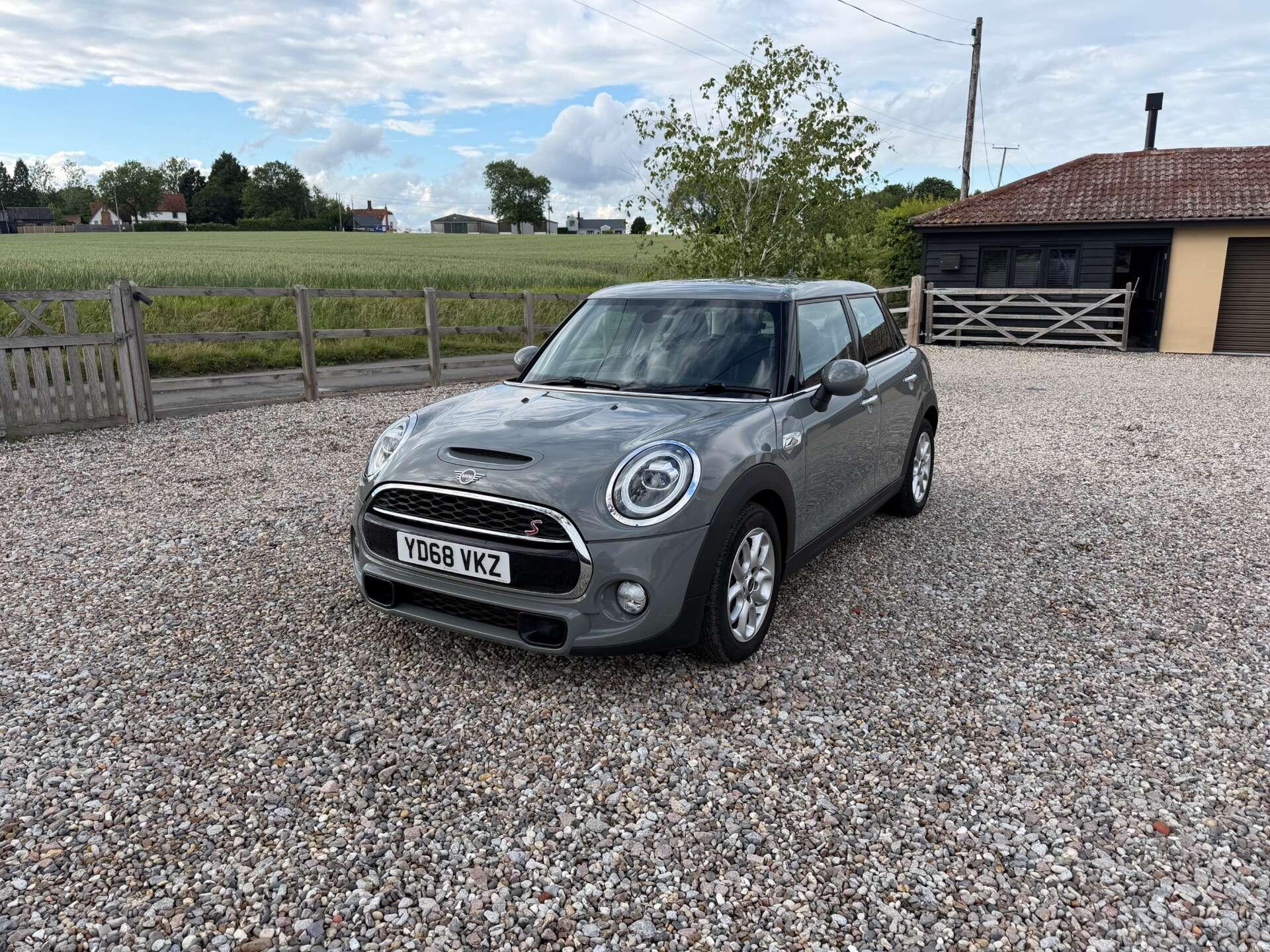 Mini Hatch view 2