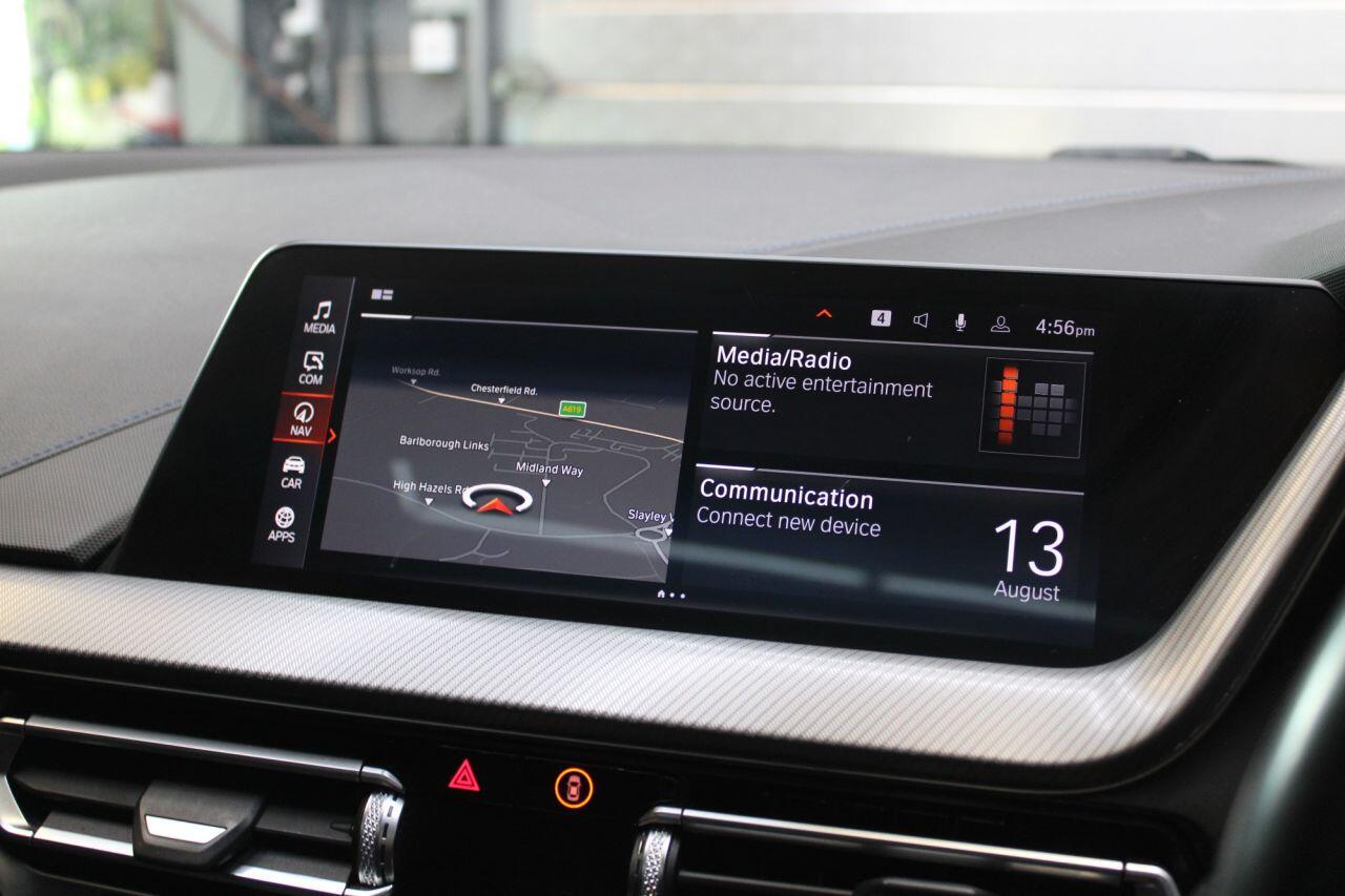 BMW 2 Series view 28