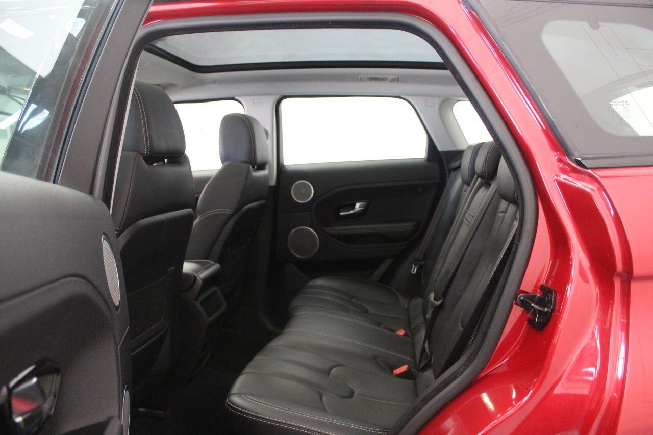 Land Rover Range Rover Evoque view 26