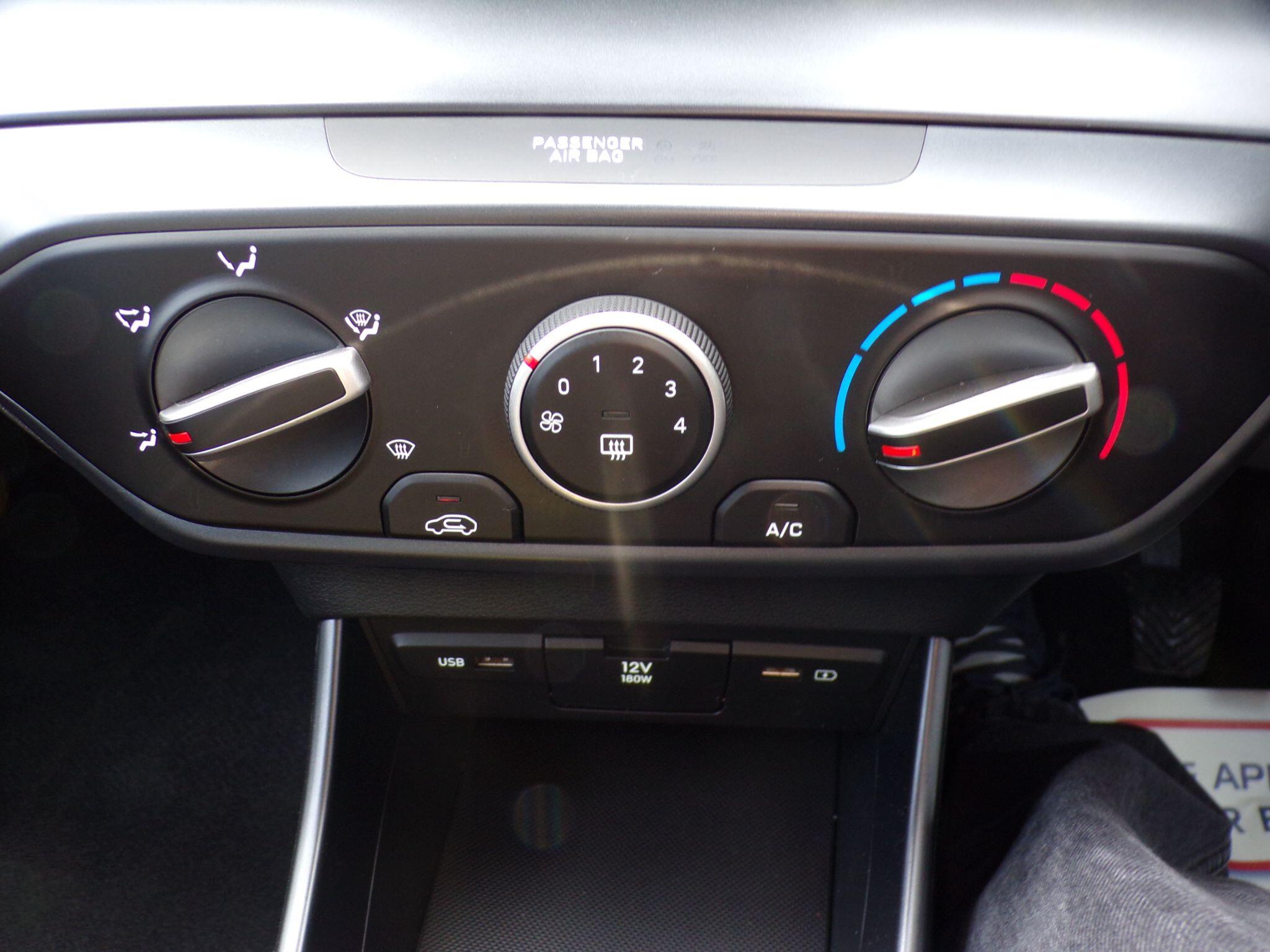 Hyundai I20 view 21
