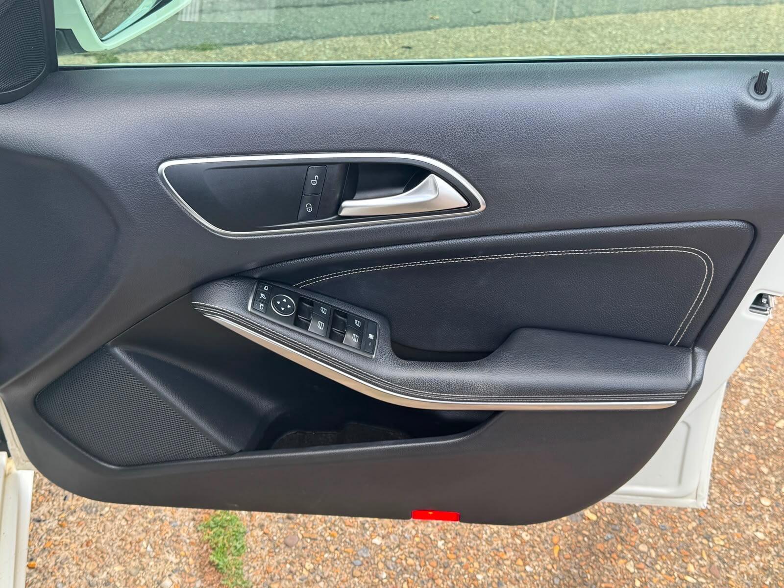 Mercedes-Benz A Class view 24