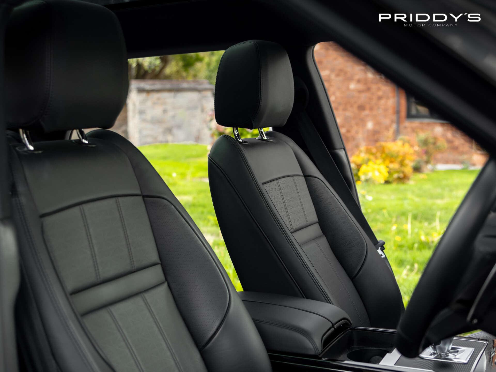 Land Rover Range Rover Evoque view 40