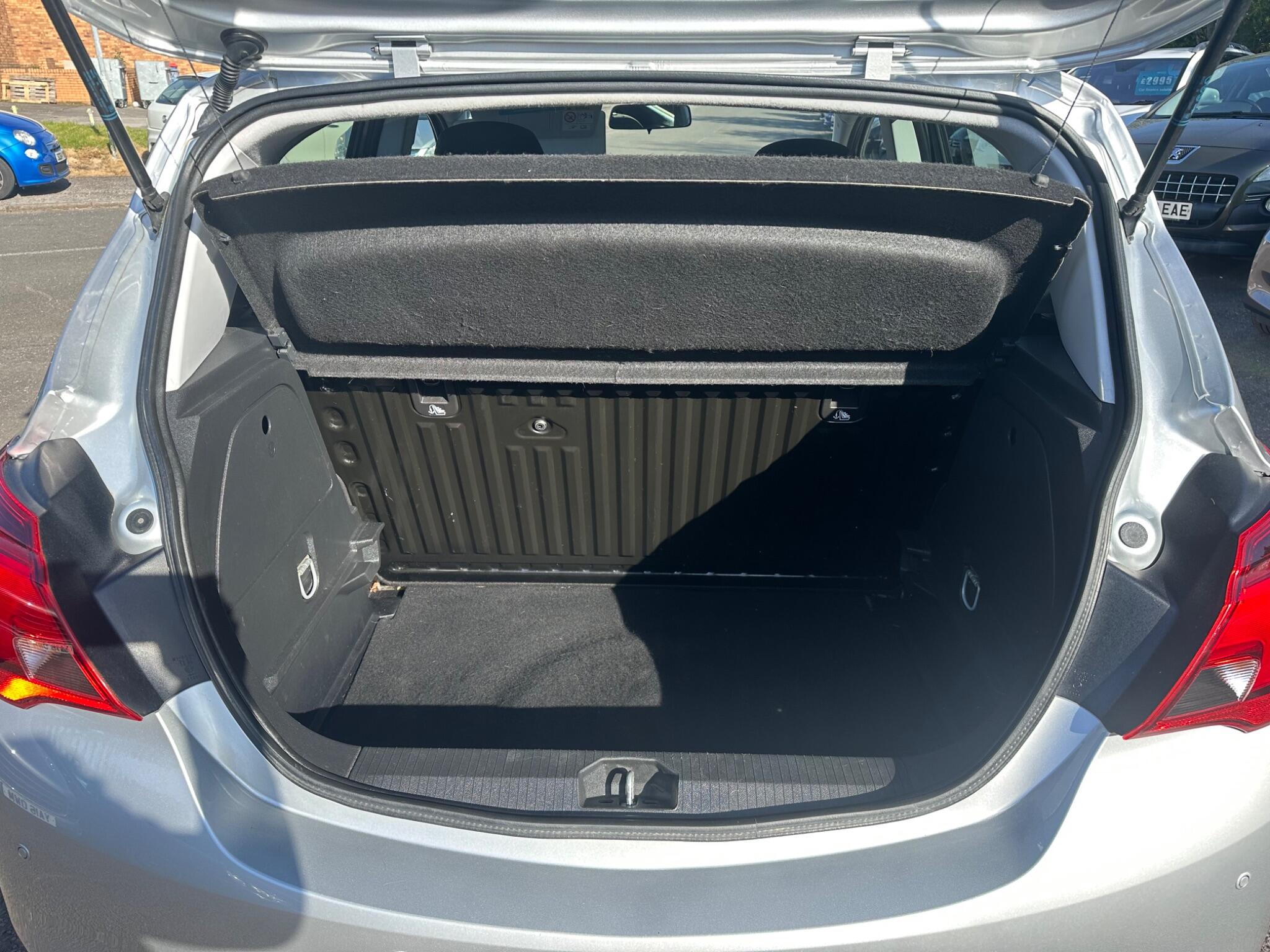 Vauxhall Corsa view 30