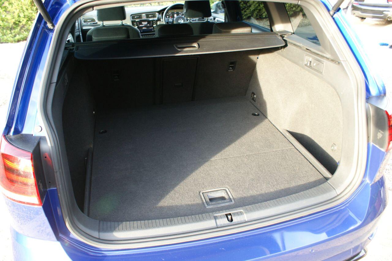 Volkswagen Golf view 25