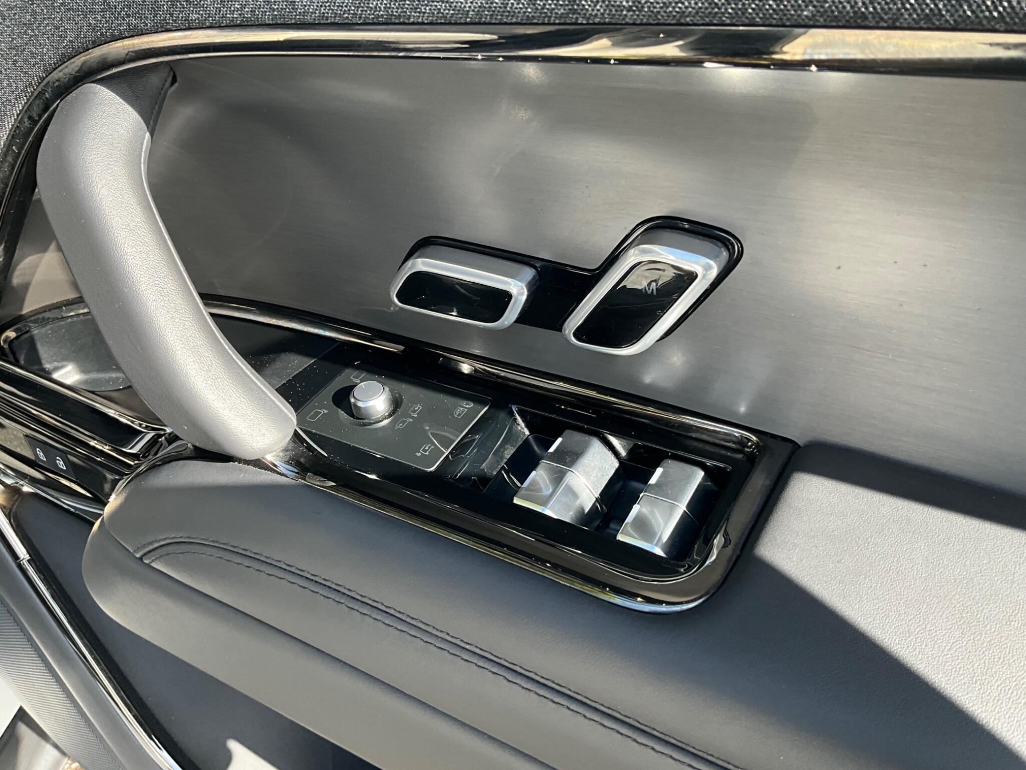 Land Rover Range Rover Sport view 48
