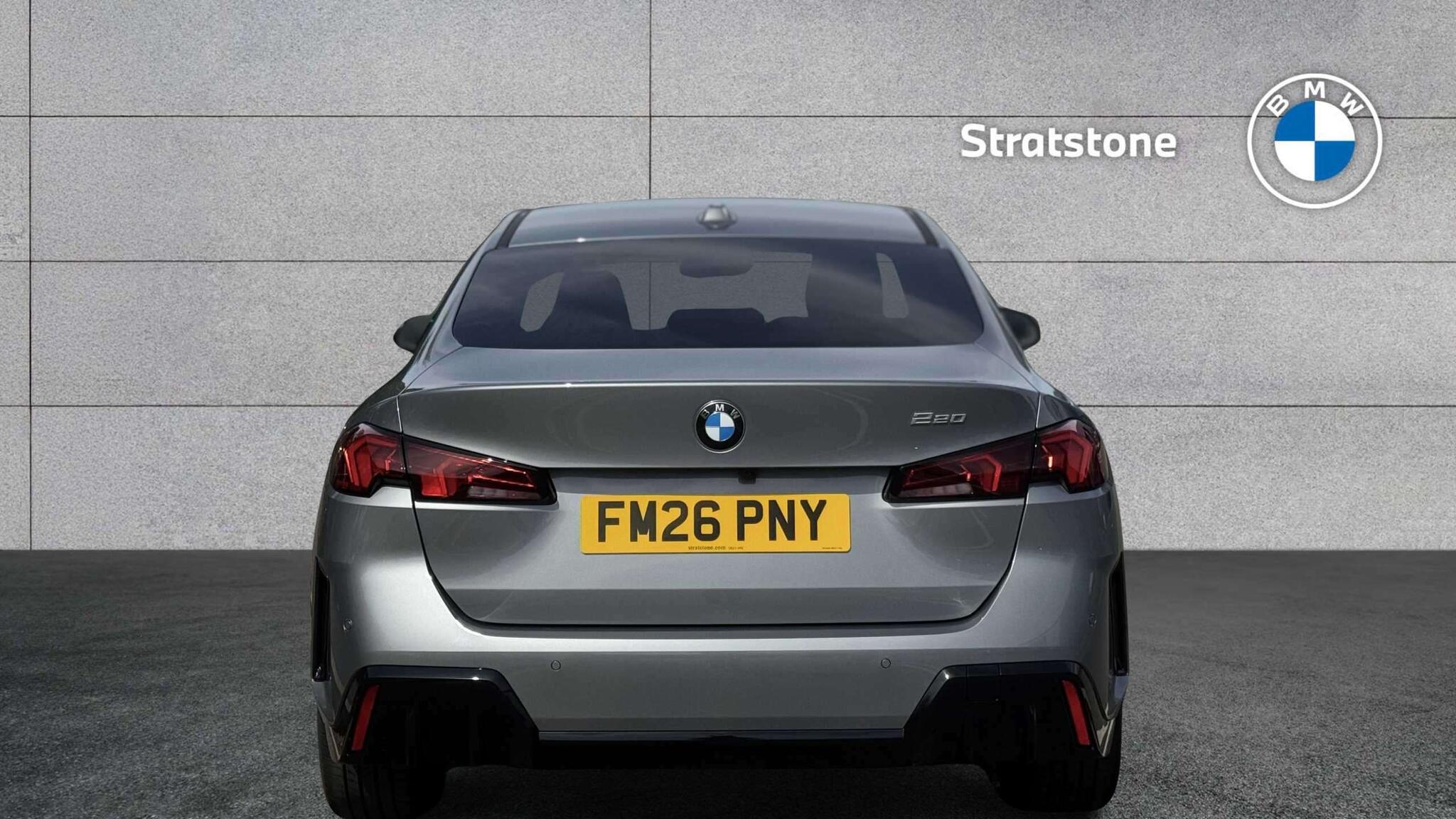 BMW 2 Series view 20
