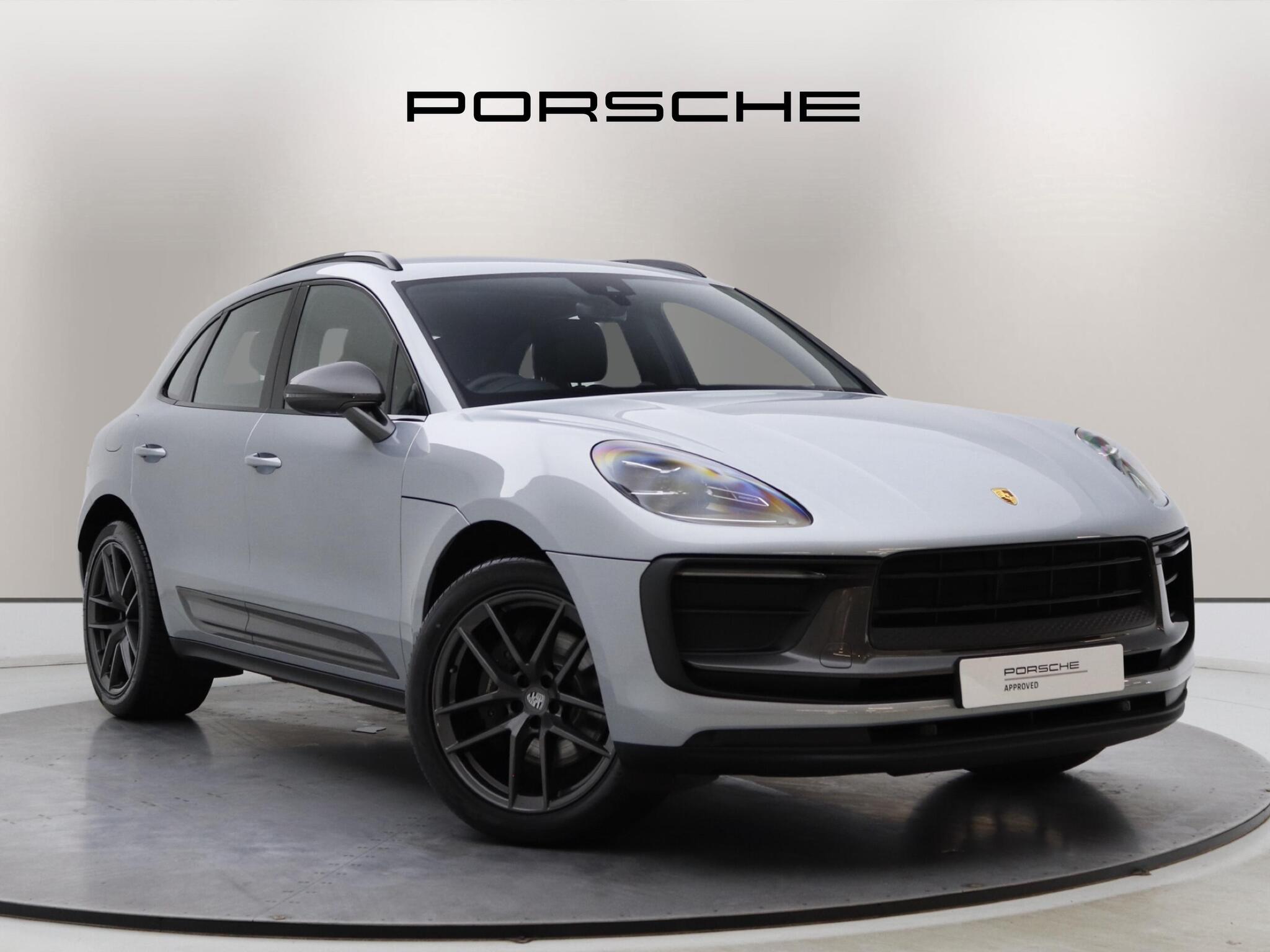 2023 Porsche Macan in Silver for sale