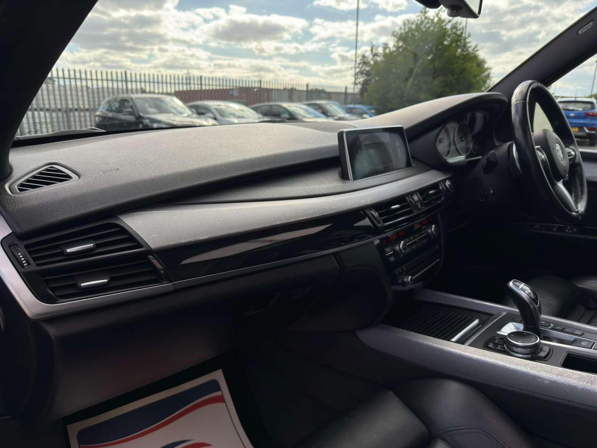 BMW X5 X5 view 45