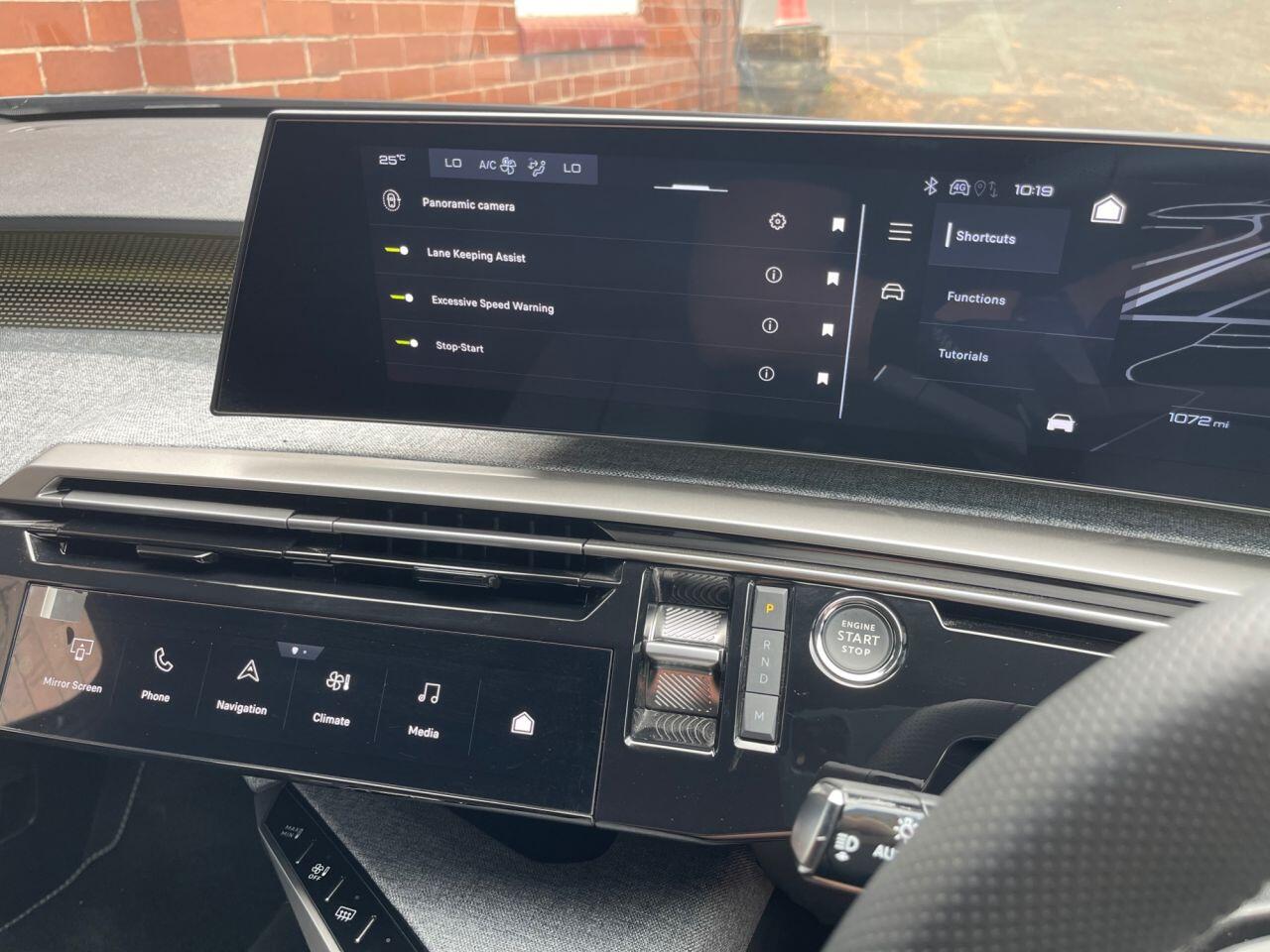Peugeot 3008 view 19