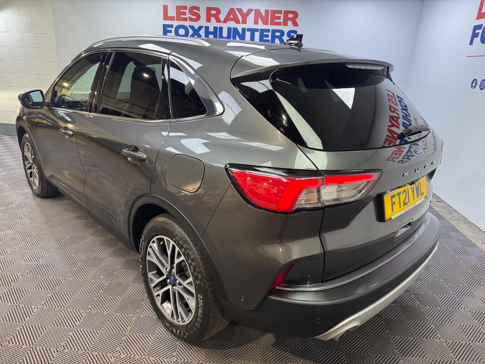 Ford Kuga view 22