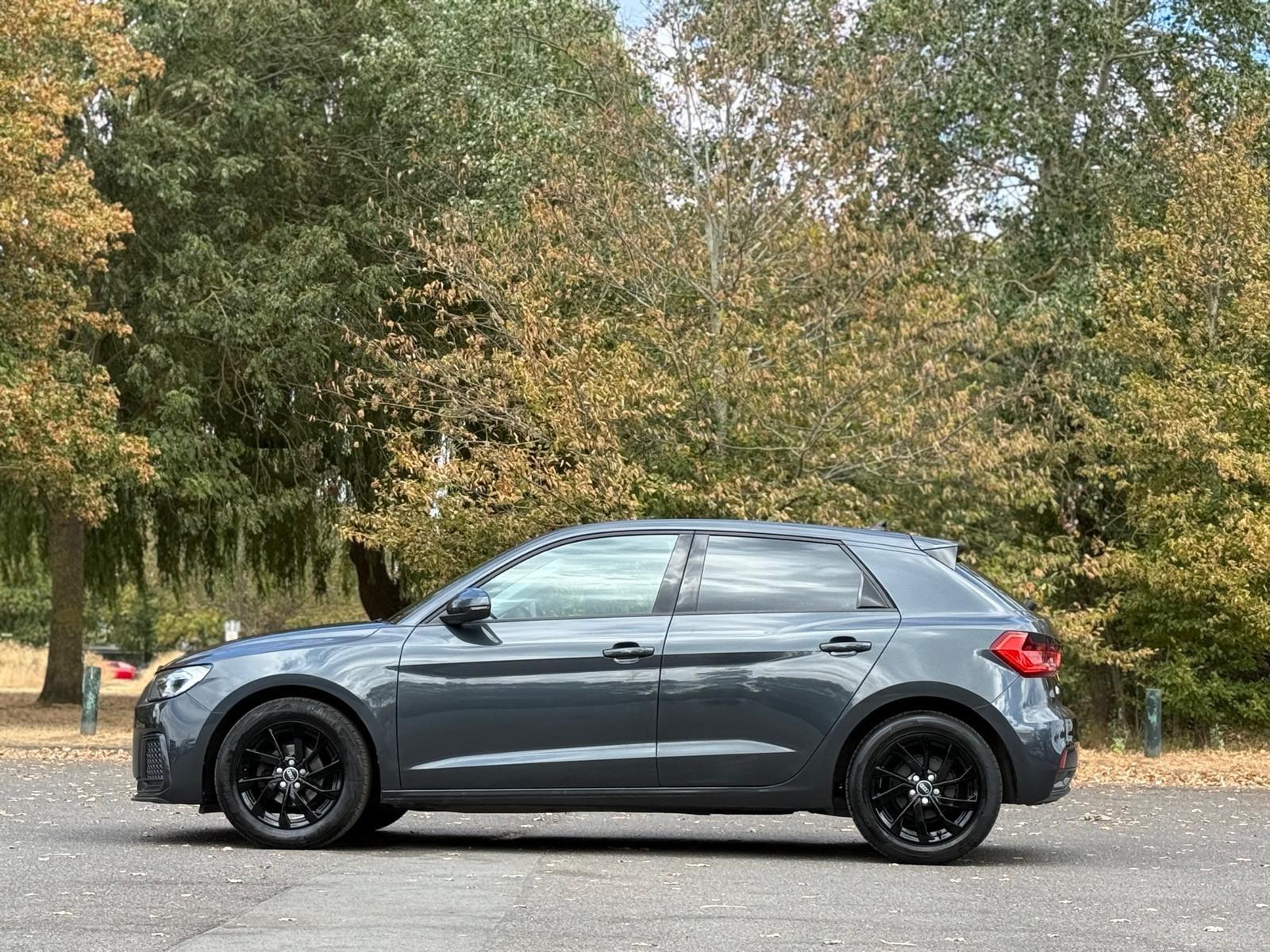 Audi A1 view 8