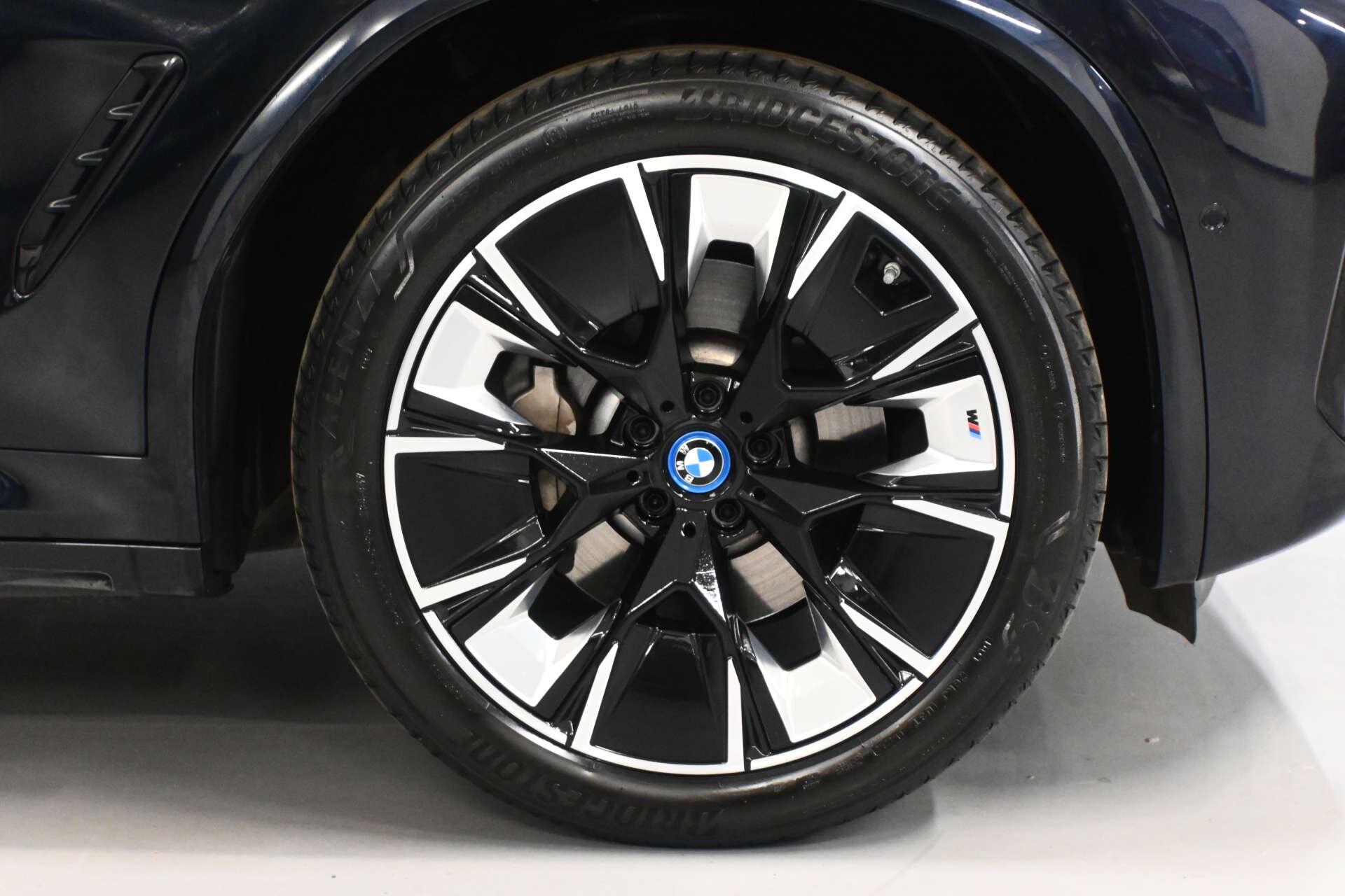 BMW Ix3 view 24