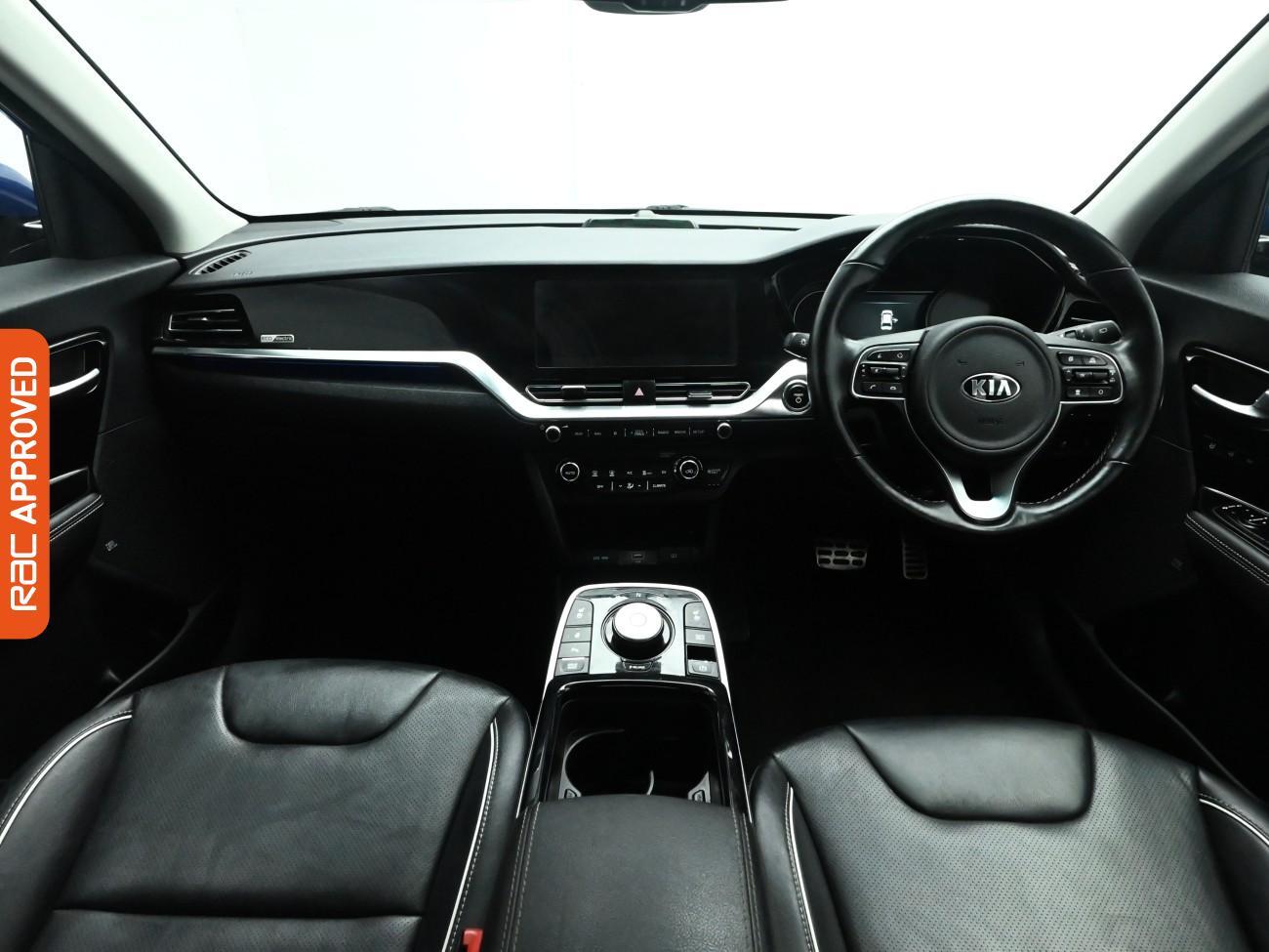Kia Niro view 2