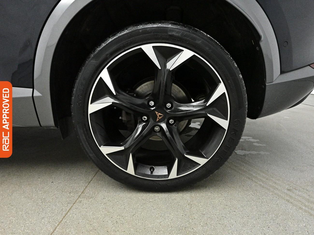 Cupra Formentor view 26