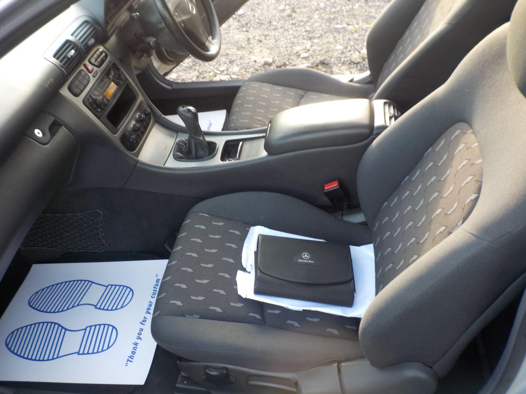 Mercedes-Benz C Class 2.0 C180 Sport 2dr