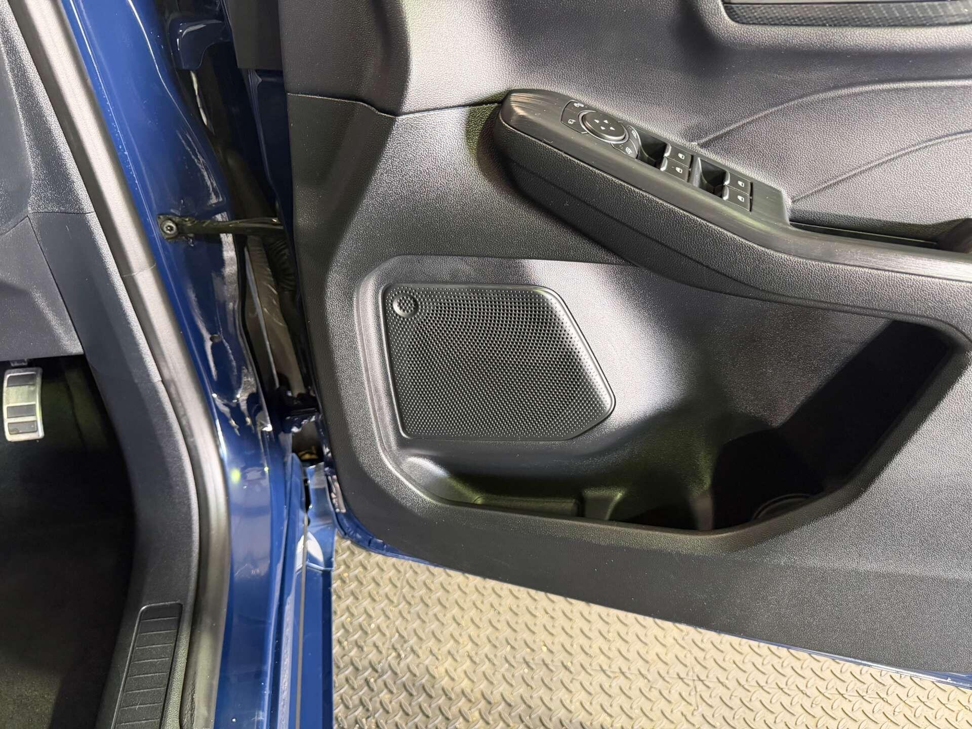 Ford Kuga view 24