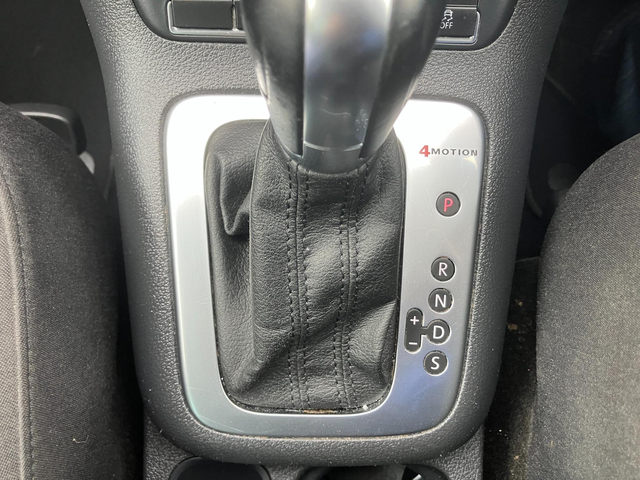Volkswagen Tiguan view 30