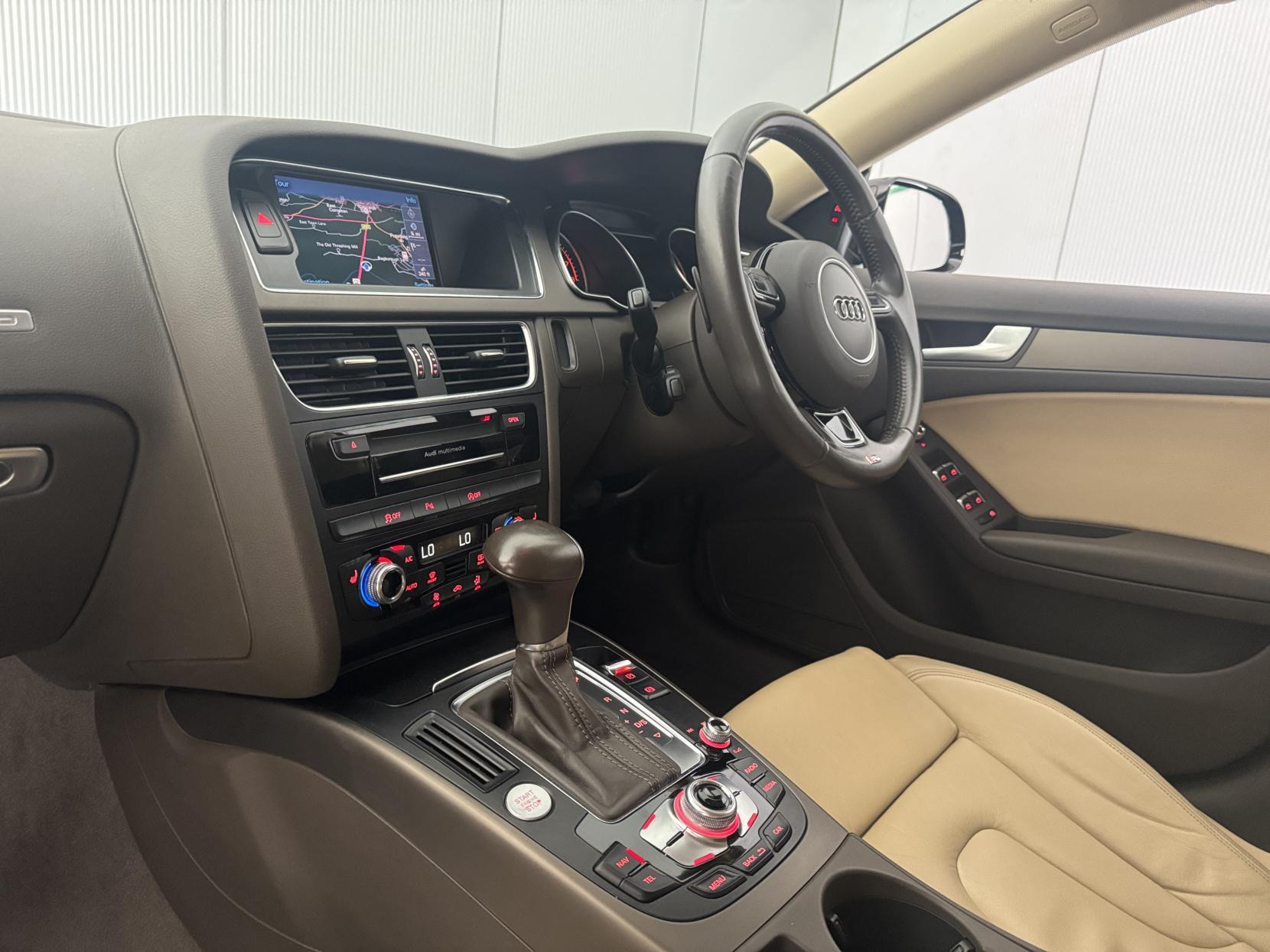 Audi A5 view 57