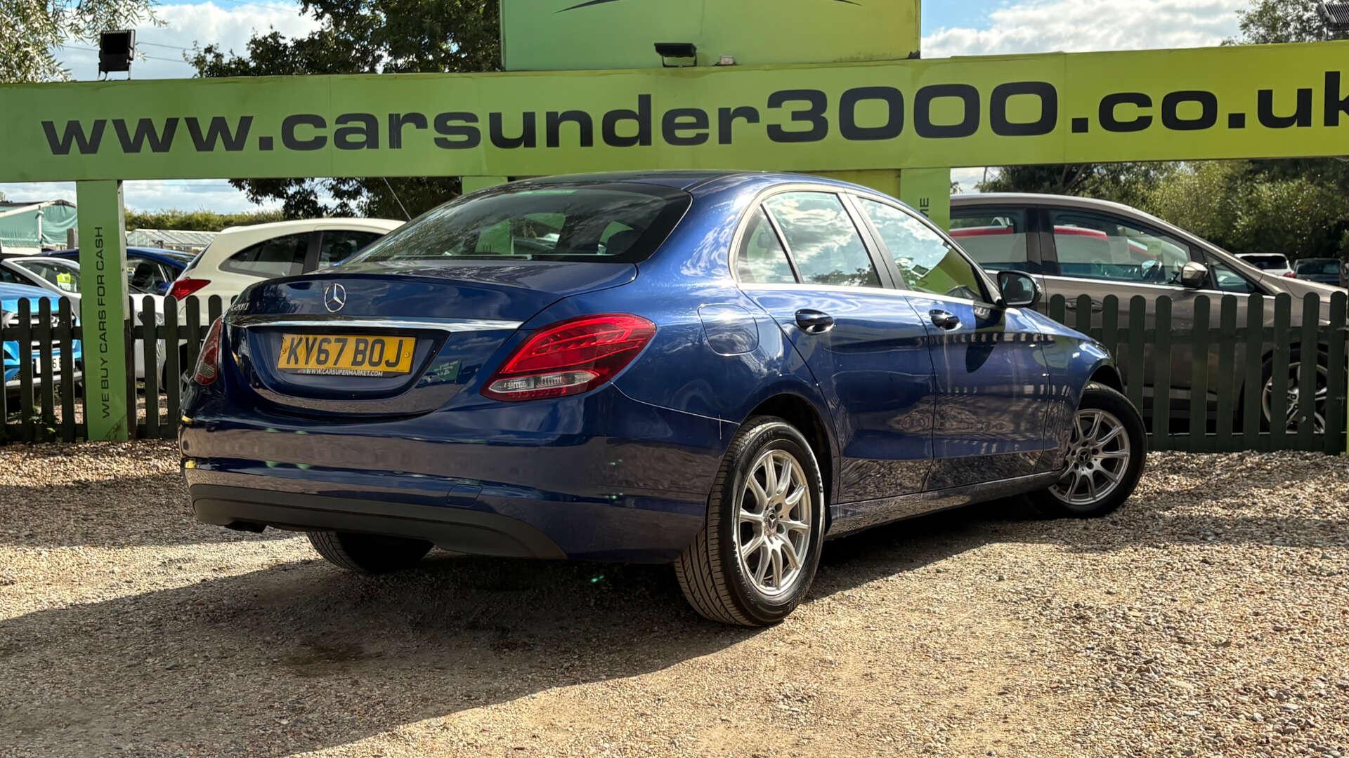 Mercedes-Benz C-Class view 4