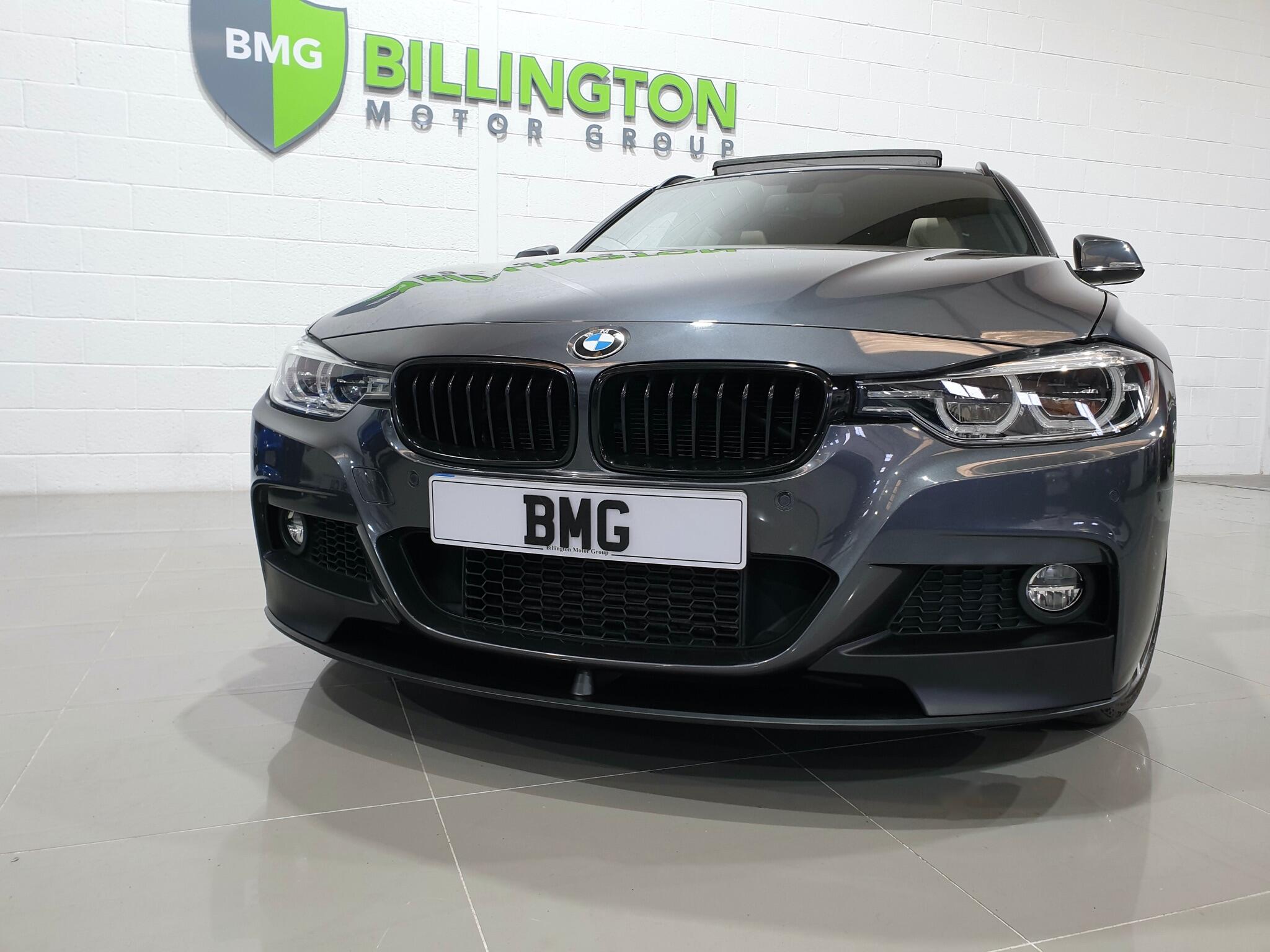 BMW 3 Series view 23