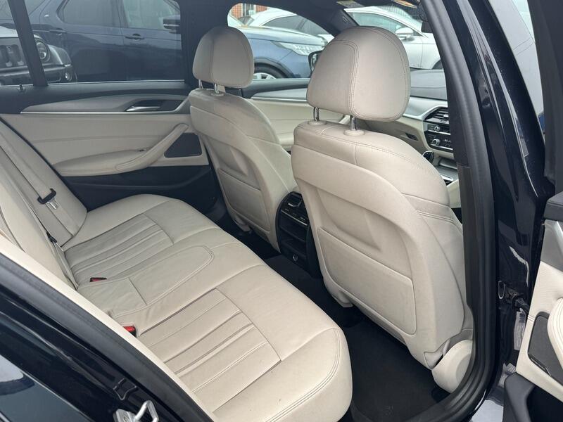 2017 BMW 5 Series image 55