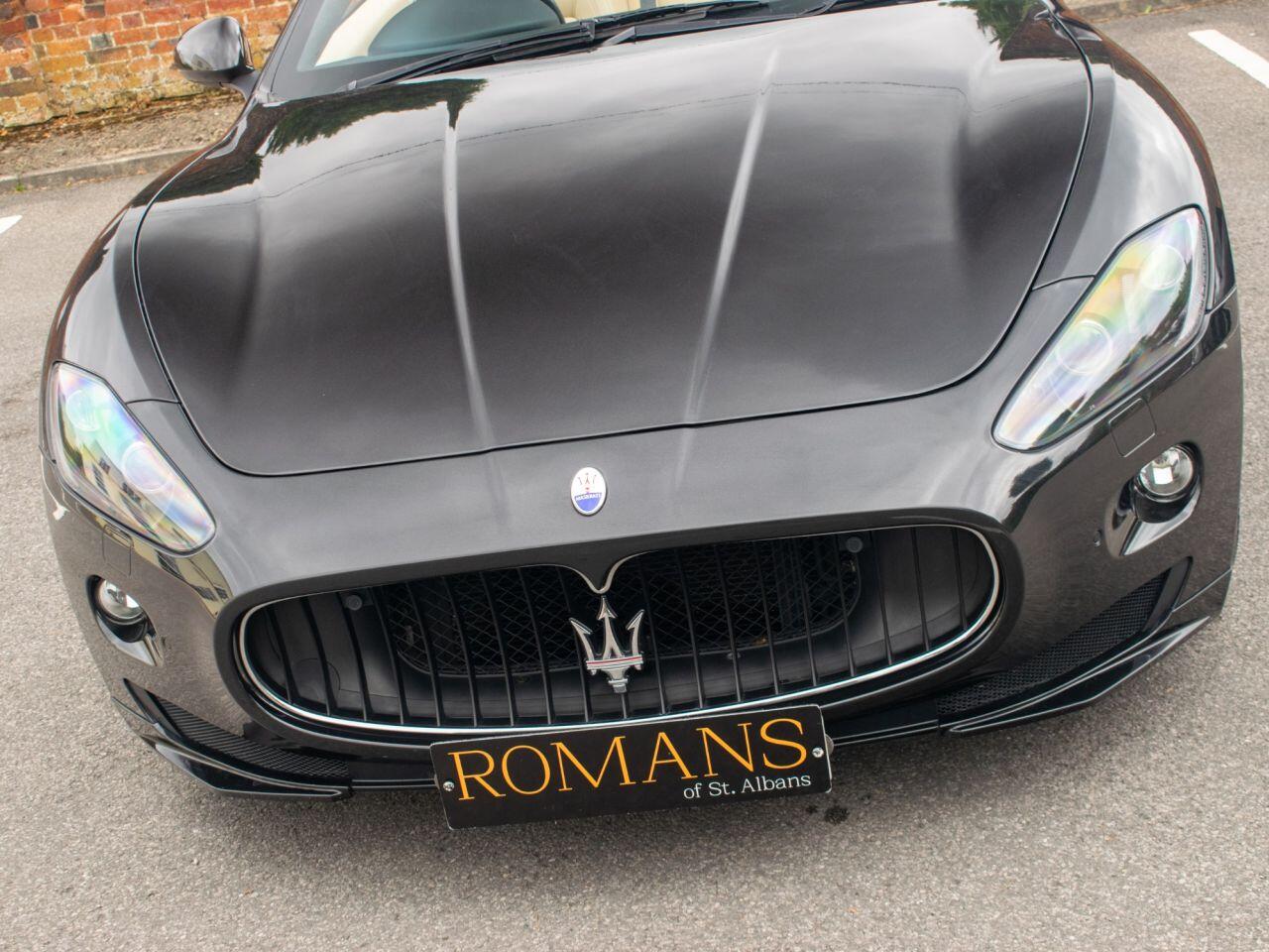 Maserati Grancabrio view 25