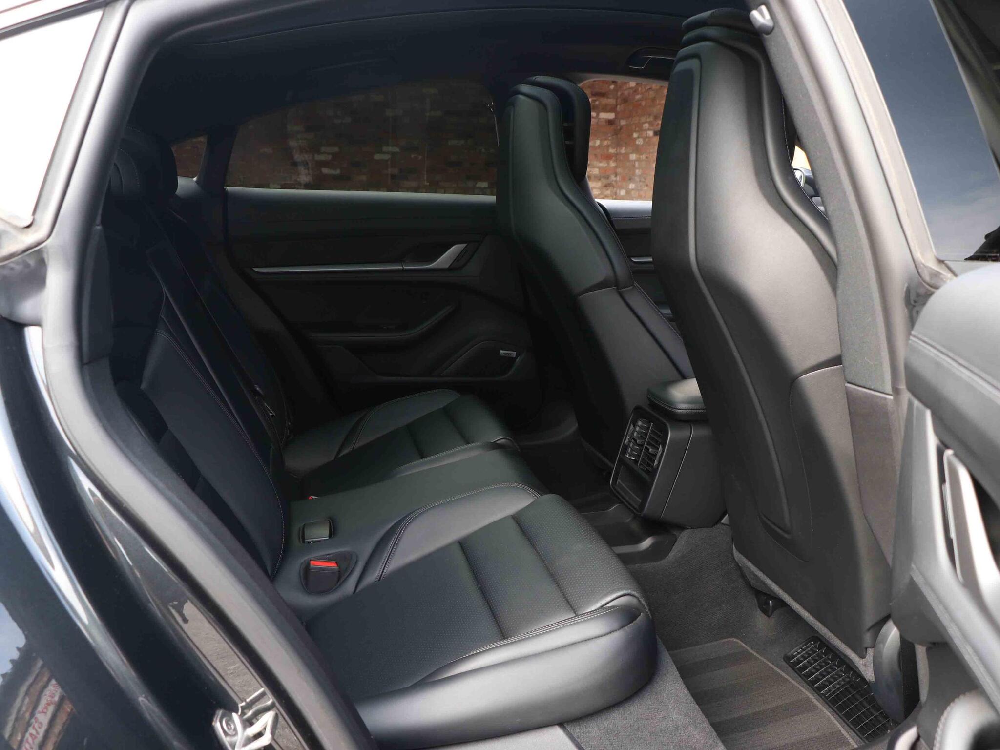 Porsche Taycan view 24