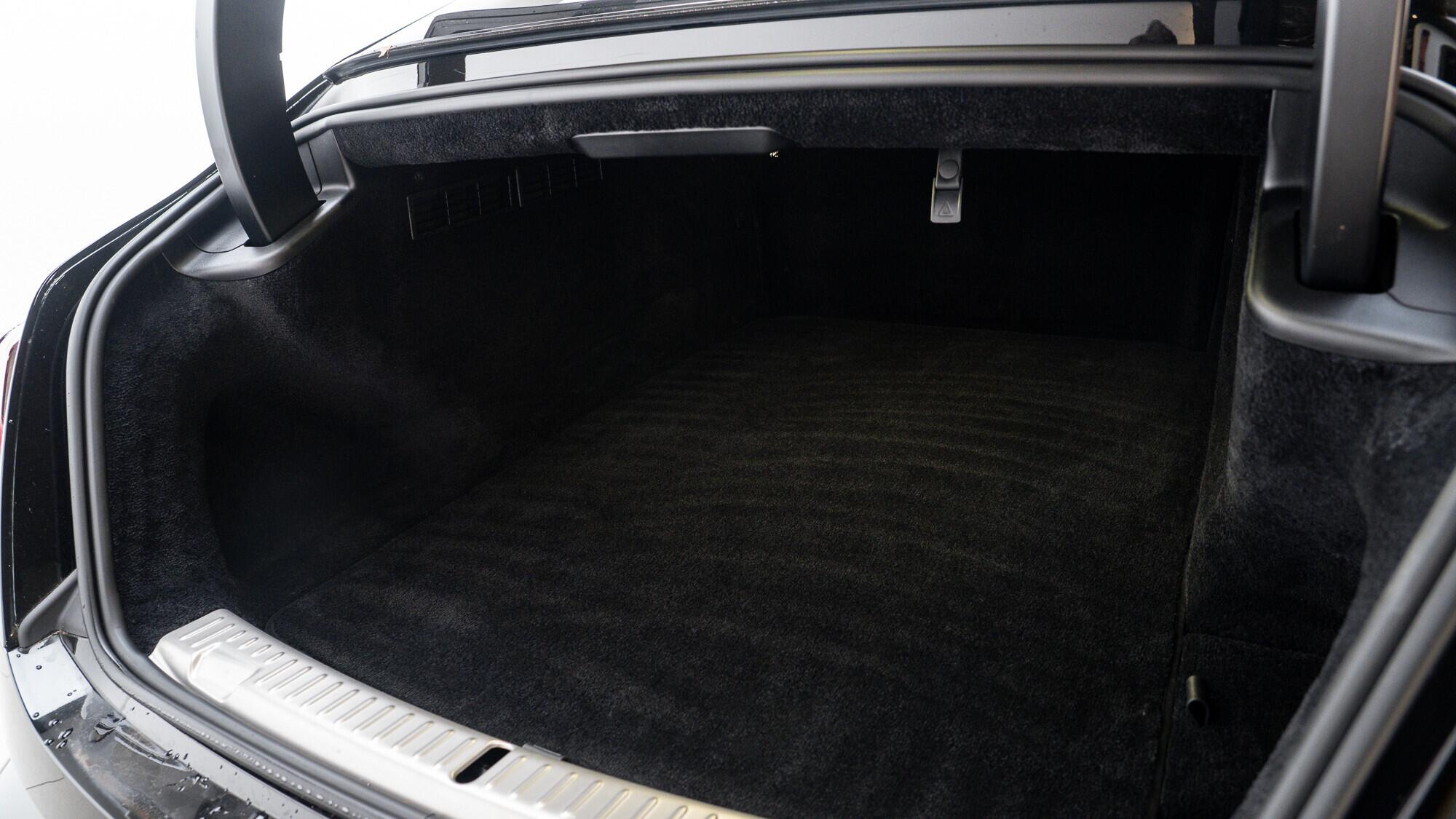 Rolls-Royce Spectre view 46