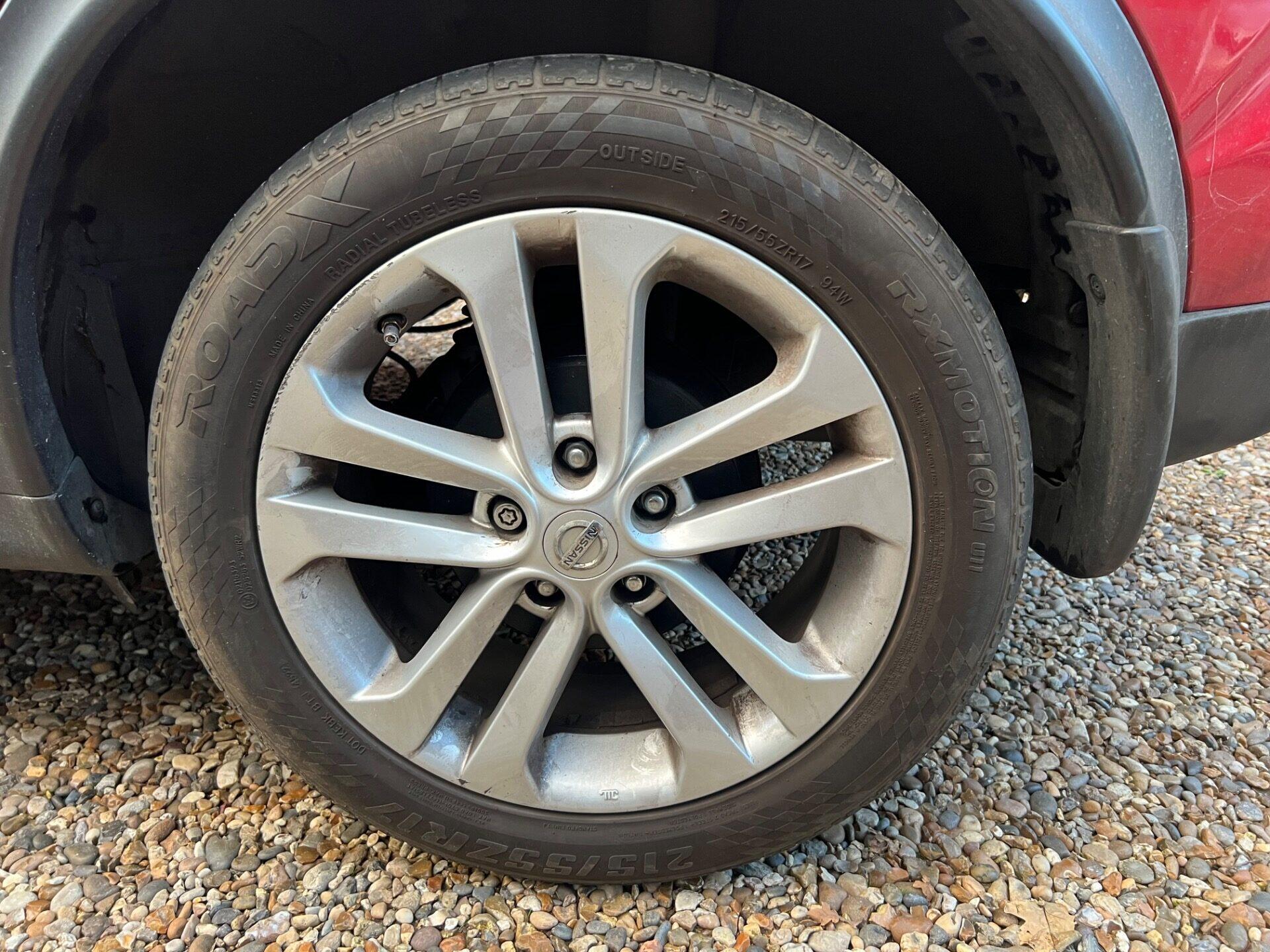 Nissan Juke view 22