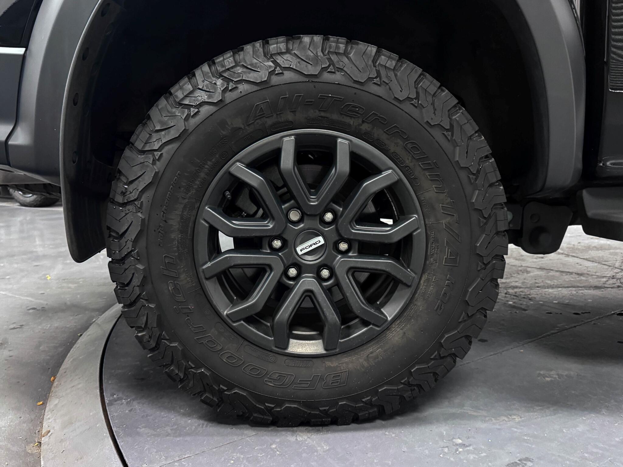 Ford Ranger view 51
