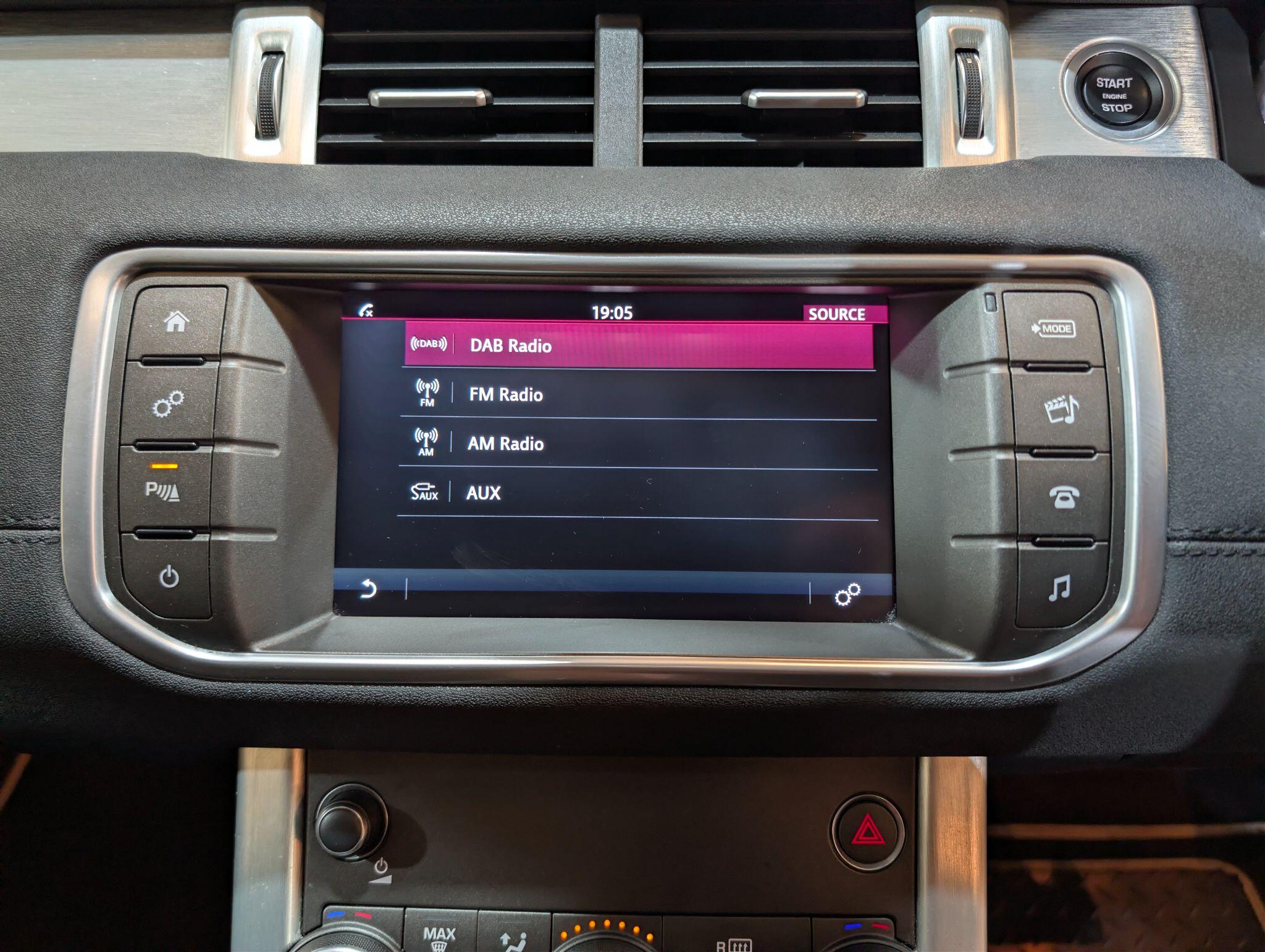 Land Rover Range Rover Evoque view 61
