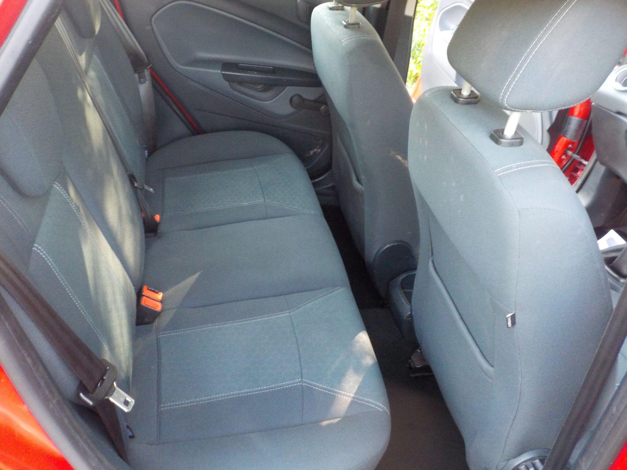 Ford Fiesta 1.25 Zetec 5dr